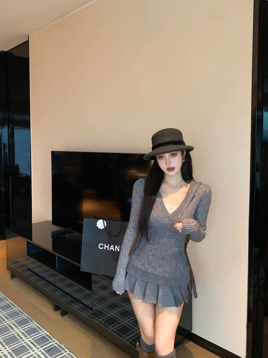 V-Neck Hooded Knitted Pullover for Women C0020