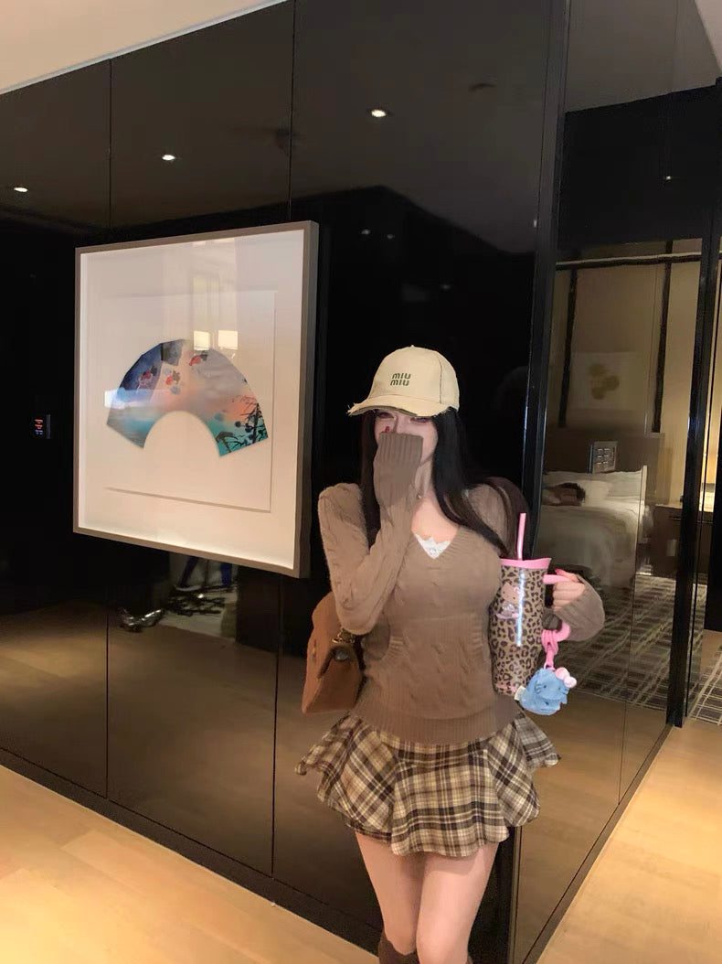 V-Neck Hooded Knitted Pullover for Women C0020