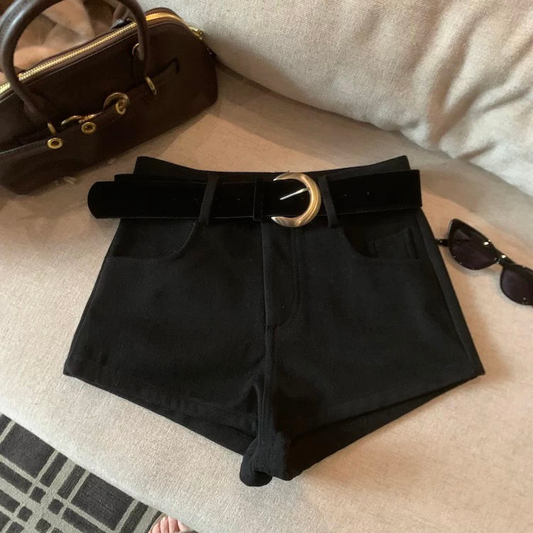 High-Waisted Slimming Casual Shorts C0016