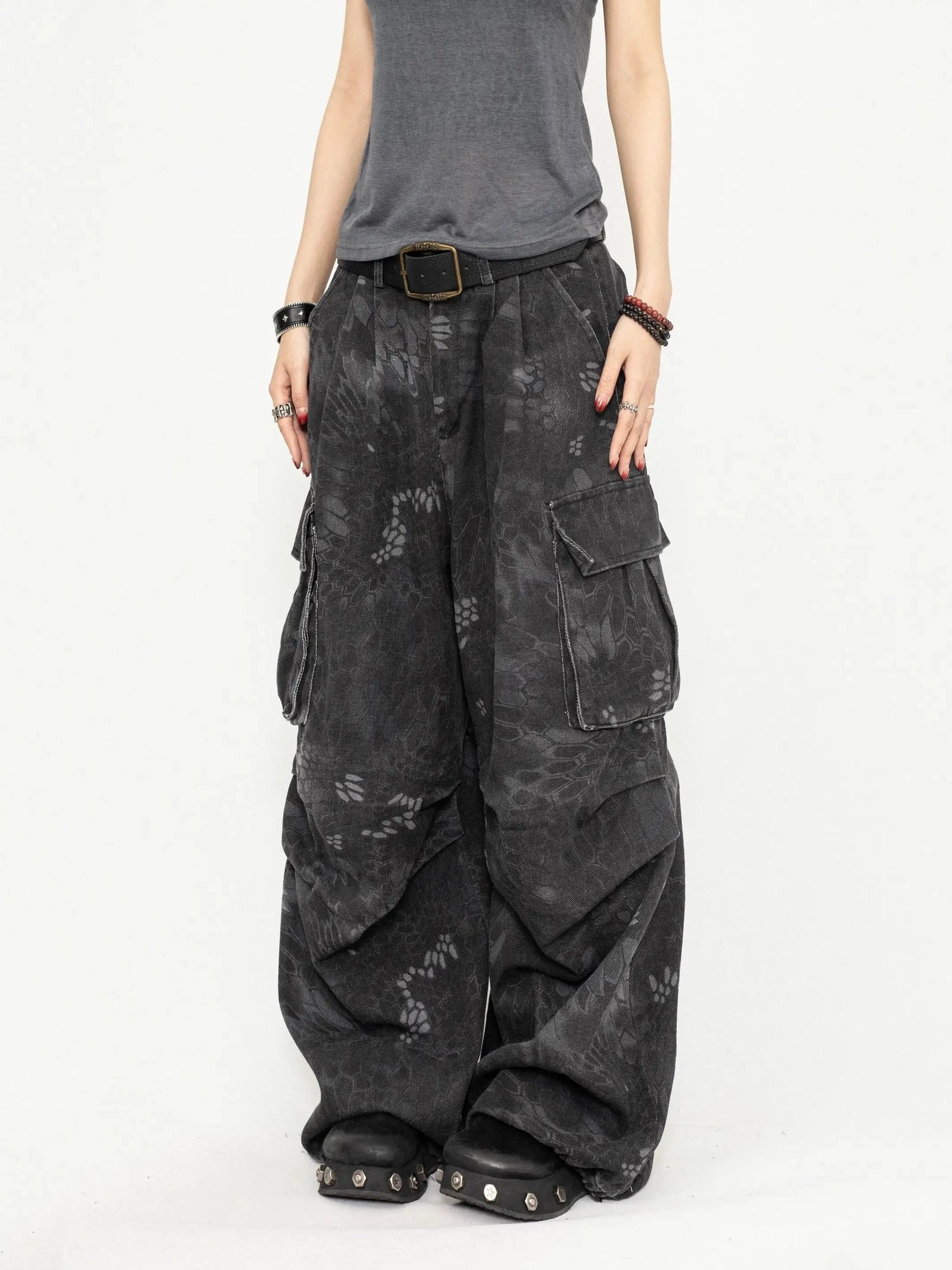 Snake Print Camo Cargo Pants  f0397