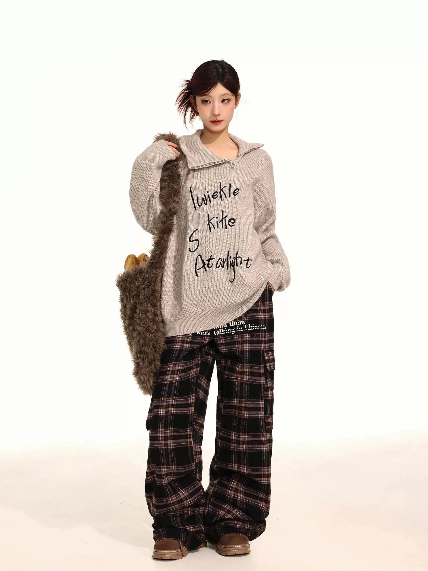 Gray Embroidered High-Neck Zip Knit  f0395