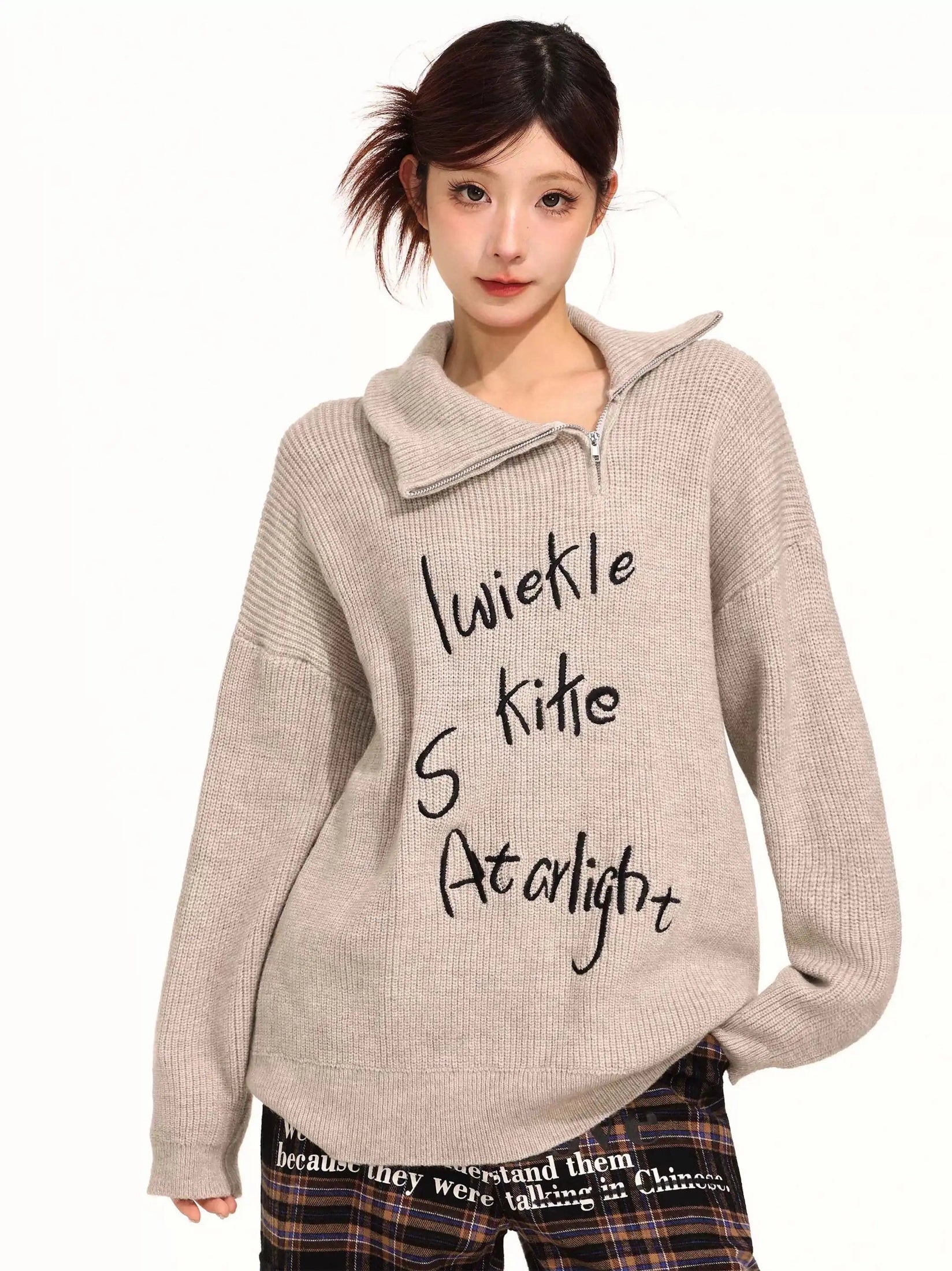 Gray Embroidered High-Neck Zip Knit  f0395