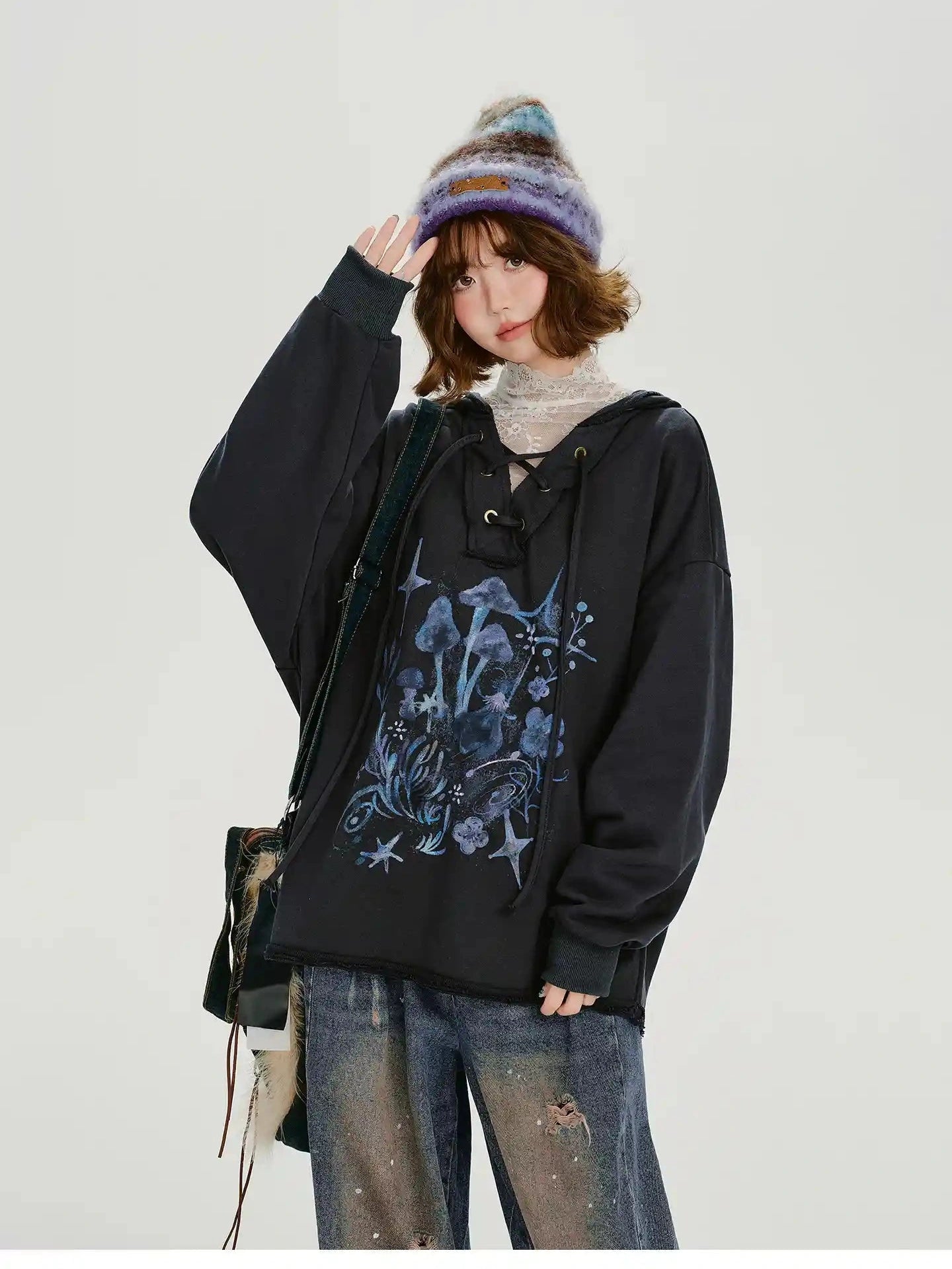Retro-Style V-Neck Hoodie  f0391