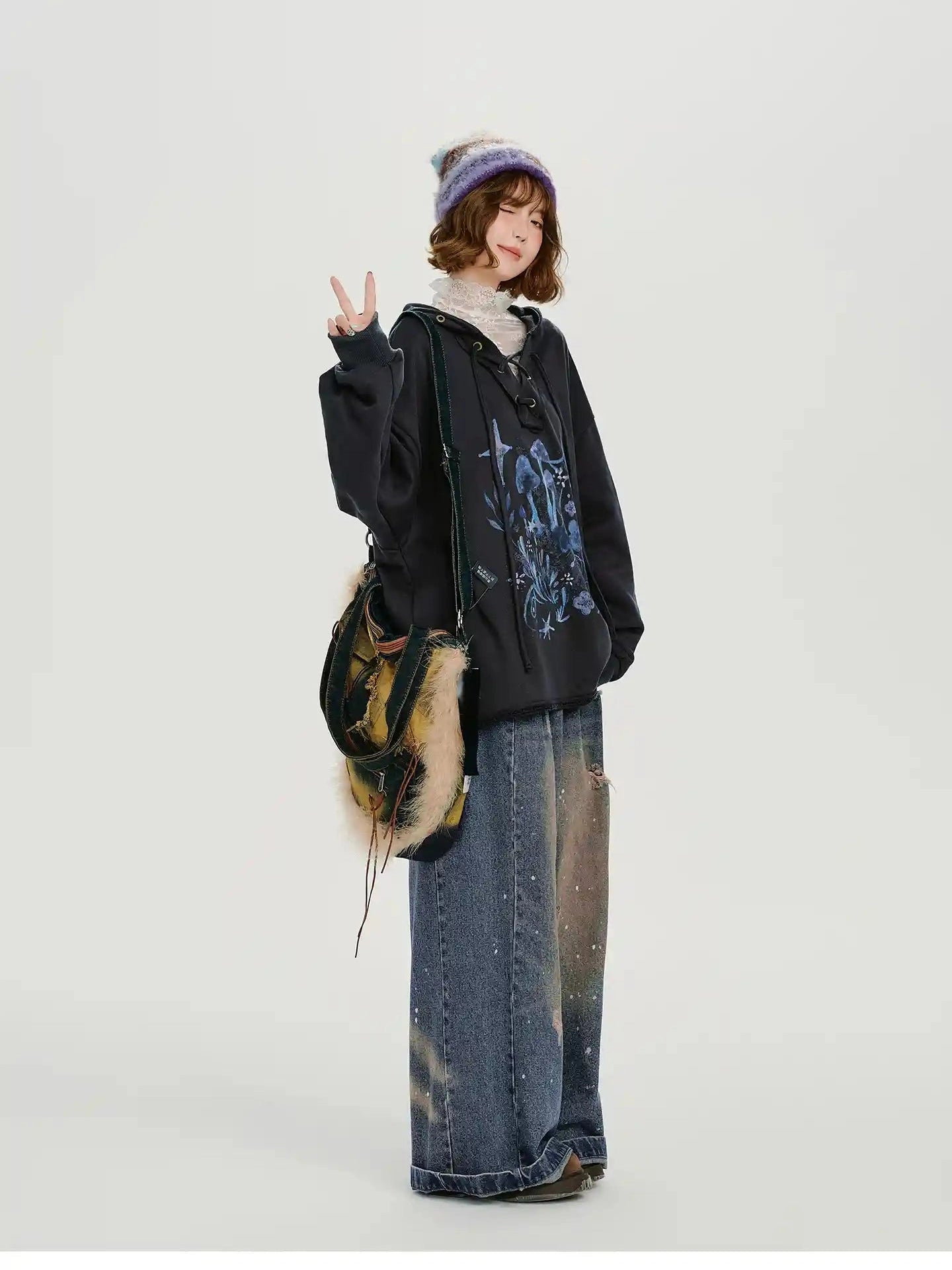 Retro-Style V-Neck Hoodie  f0391