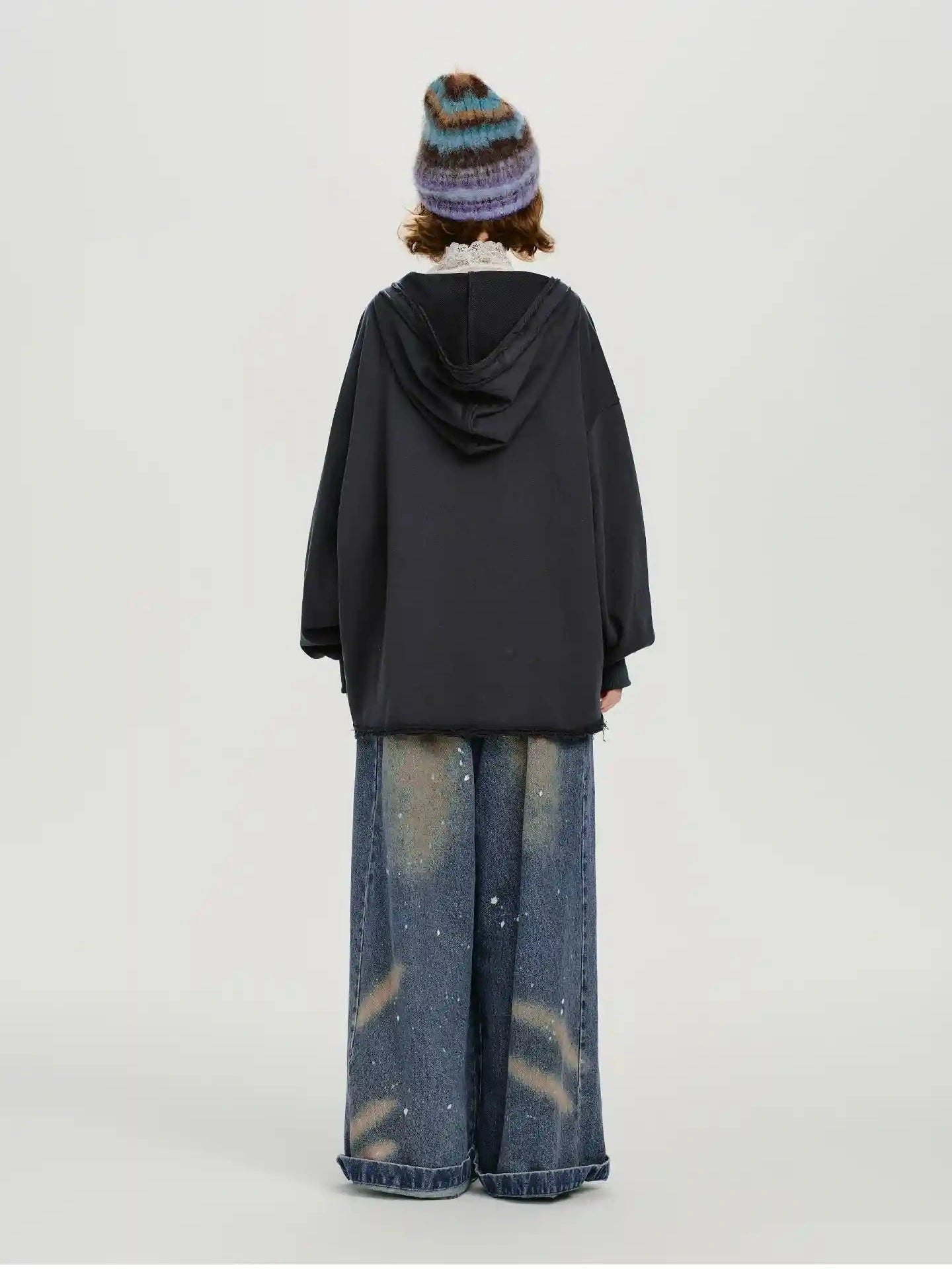 Retro-Style V-Neck Hoodie  f0391