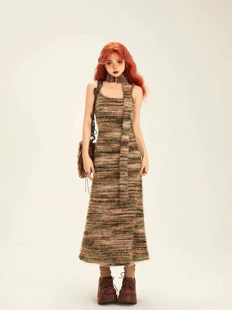 Striped Knit Bodycon Dress with Contrast Design f0328