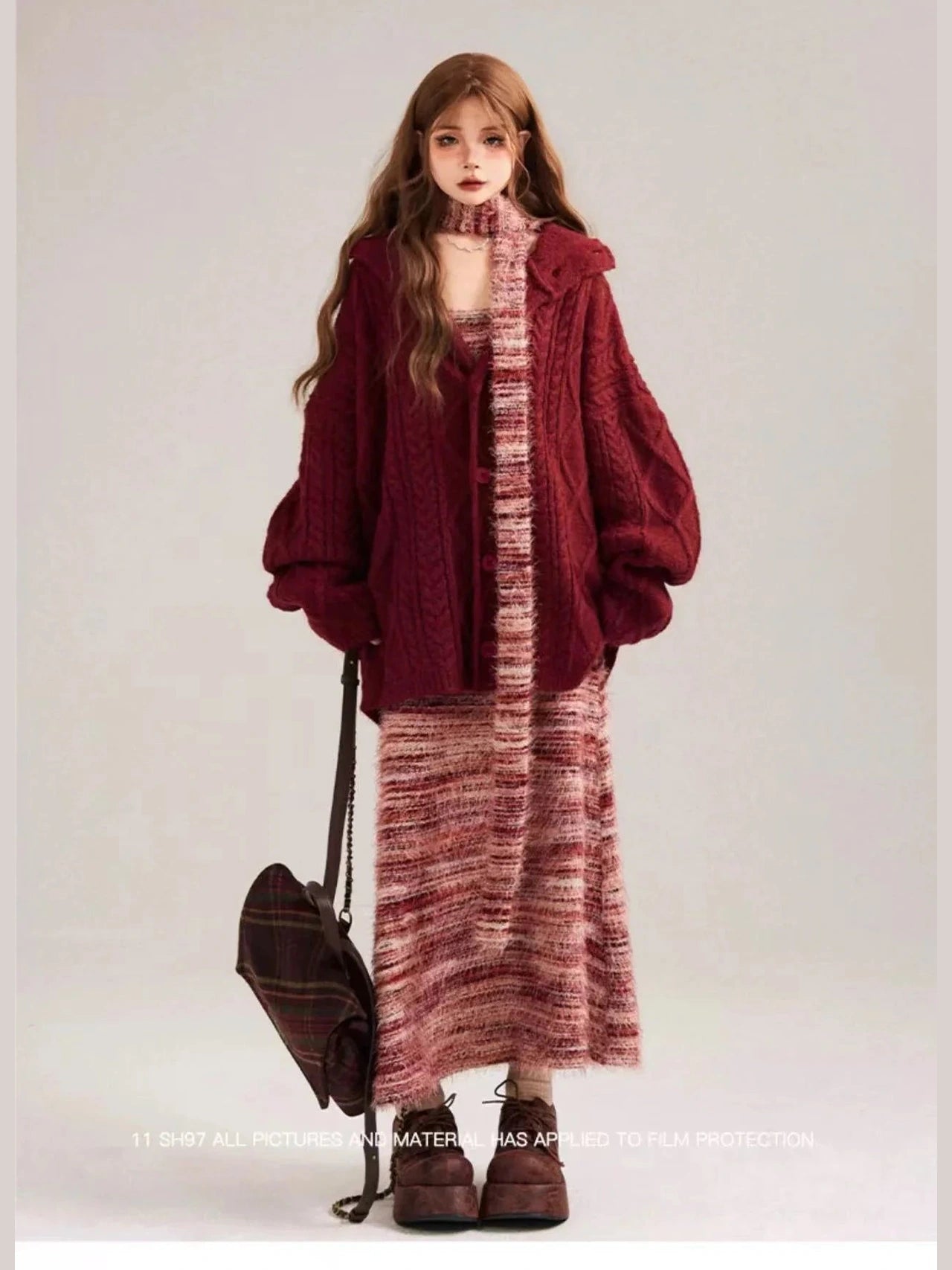 Striped Knit Bodycon Dress with Contrast Design f0328