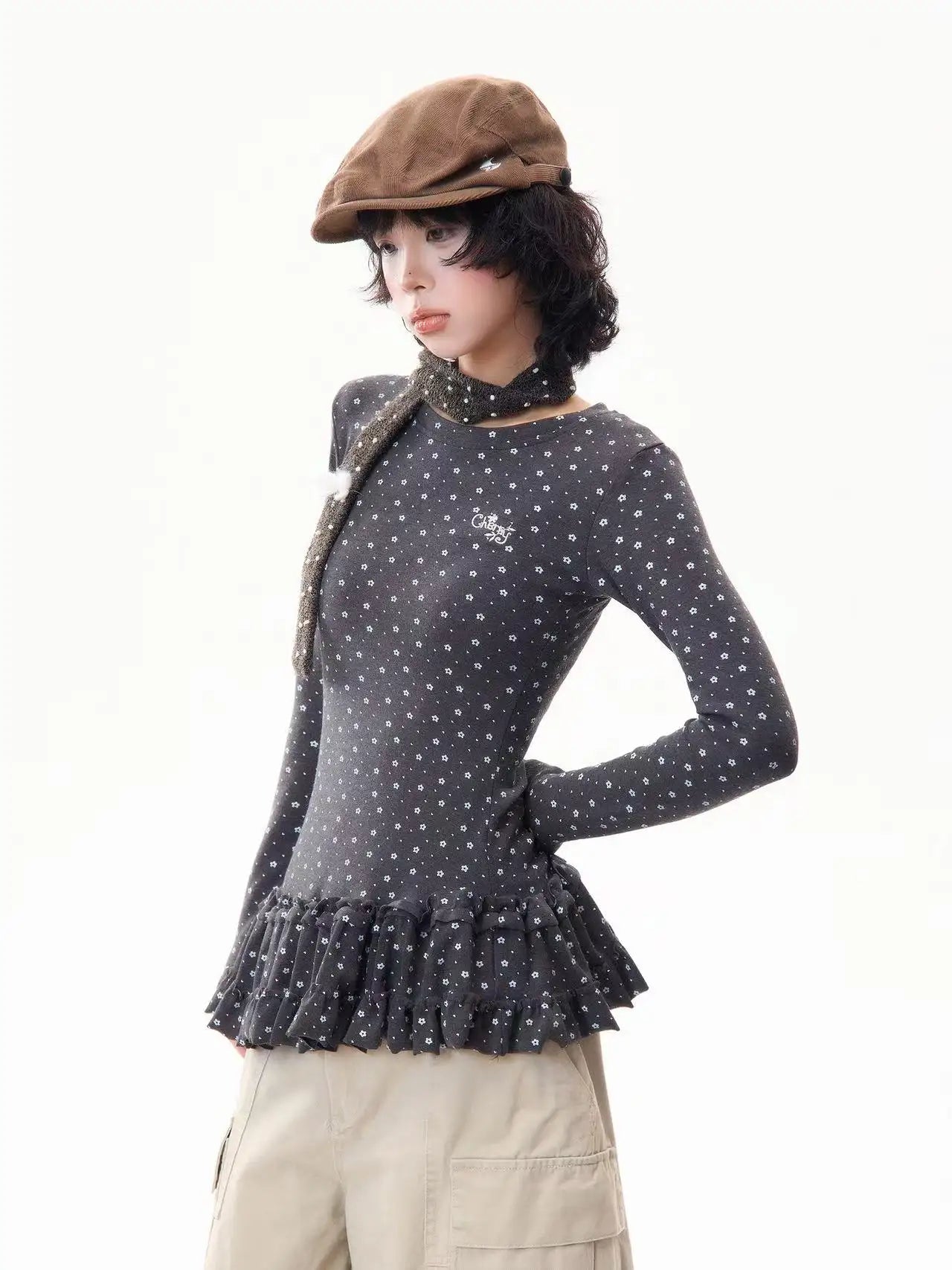 Floral Print Ruffled Hem Fitted Long Sleeve Top f0325