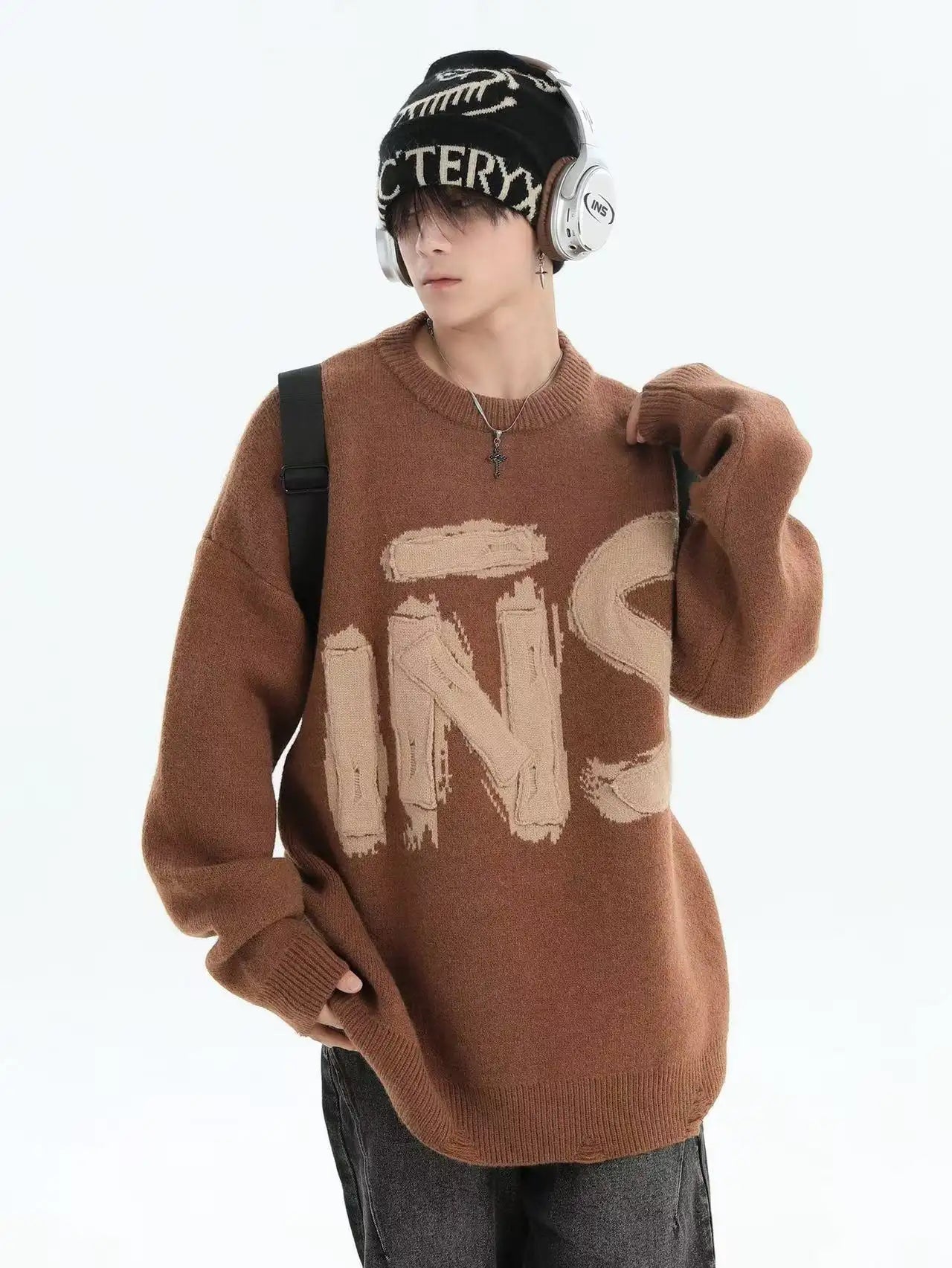 Embroidered Logo Crewneck Knit Sweater  f0358