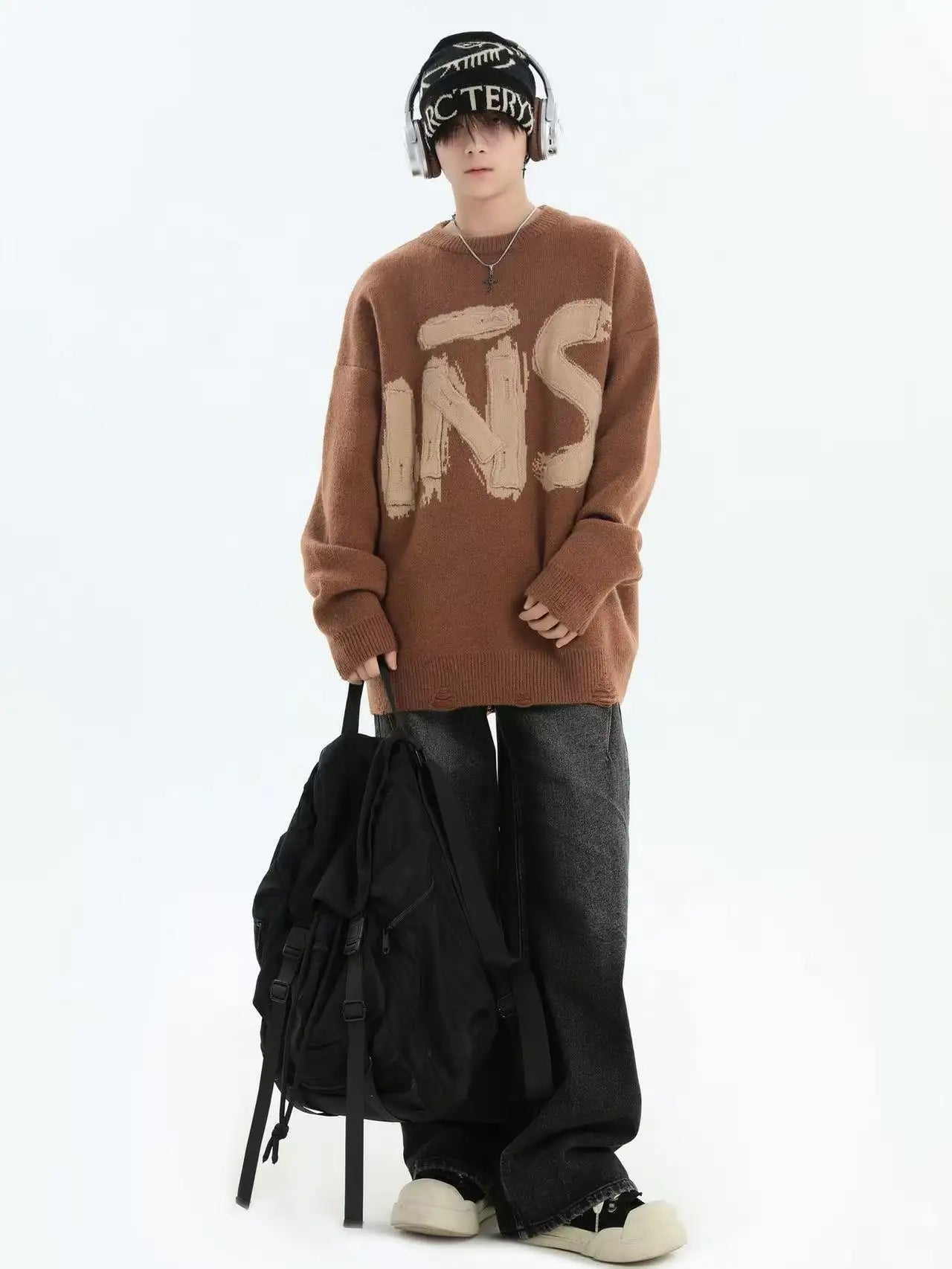 Embroidered Logo Crewneck Knit Sweater  f0358