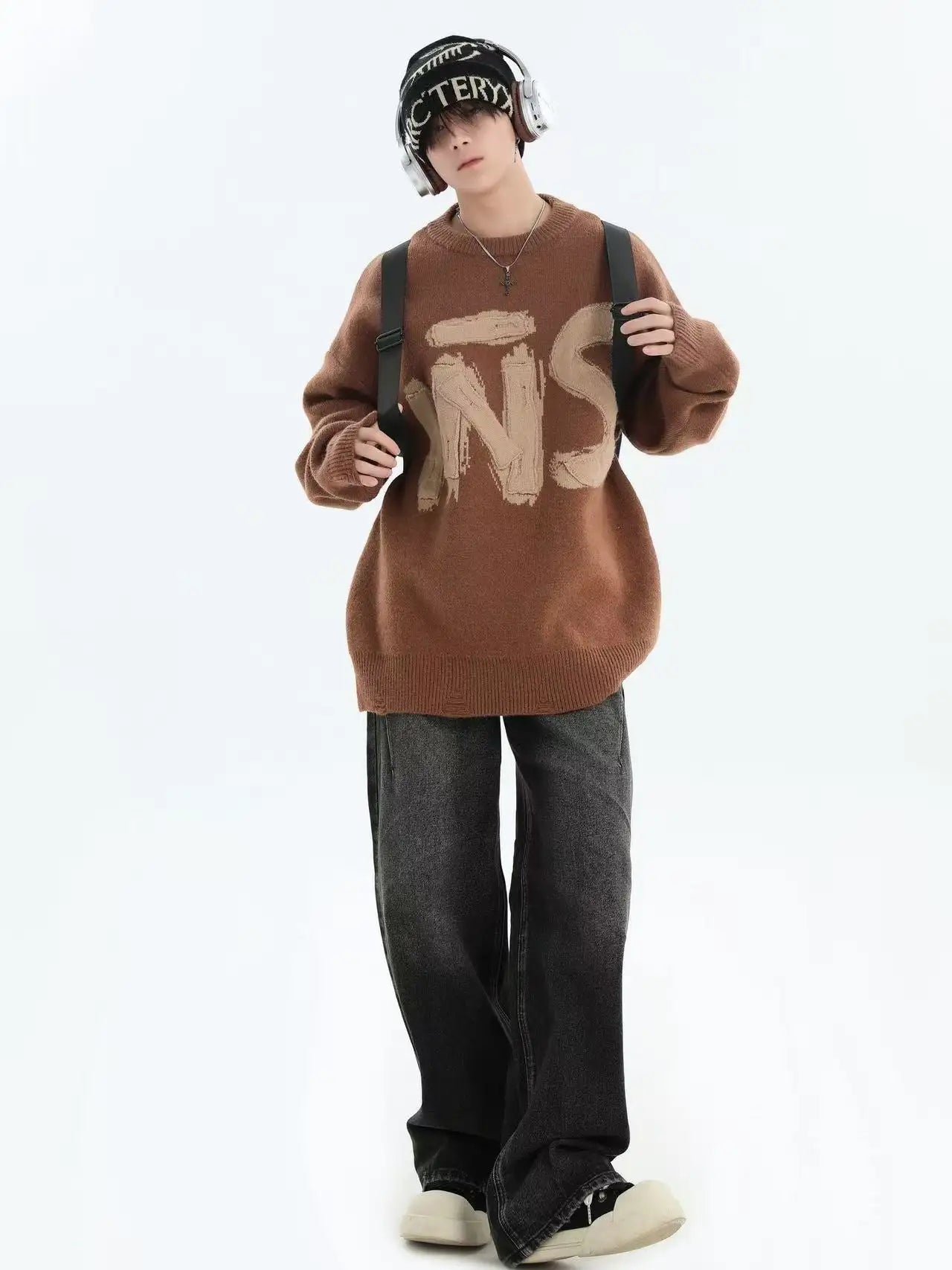 Embroidered Logo Crewneck Knit Sweater  f0358