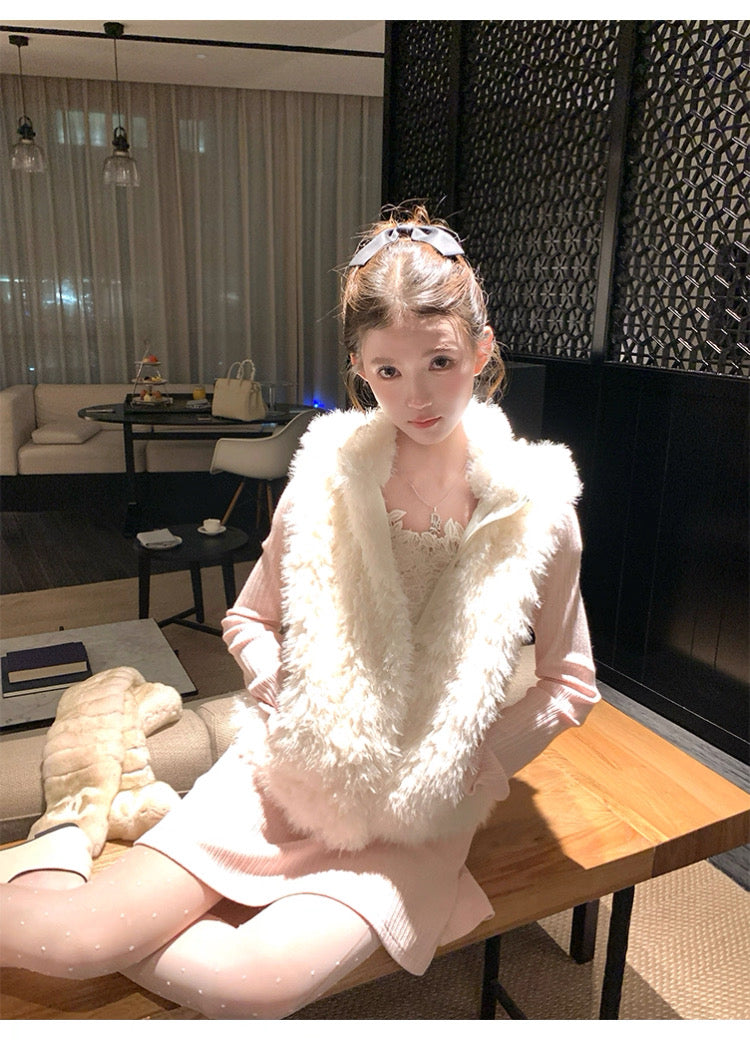 Women’s Hooded Sleeveless Vest Outerwear C0010