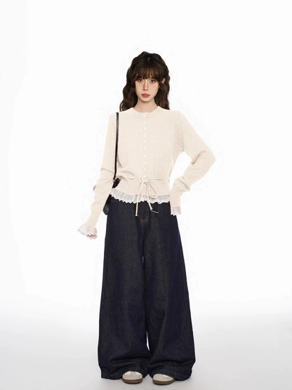 Cropped Sweater with Lace Details C0017