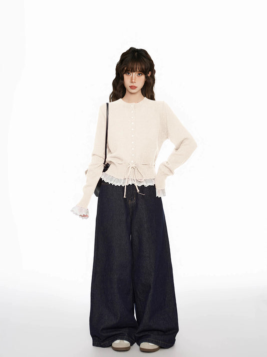 Cropped Sweater with Lace Details C0017