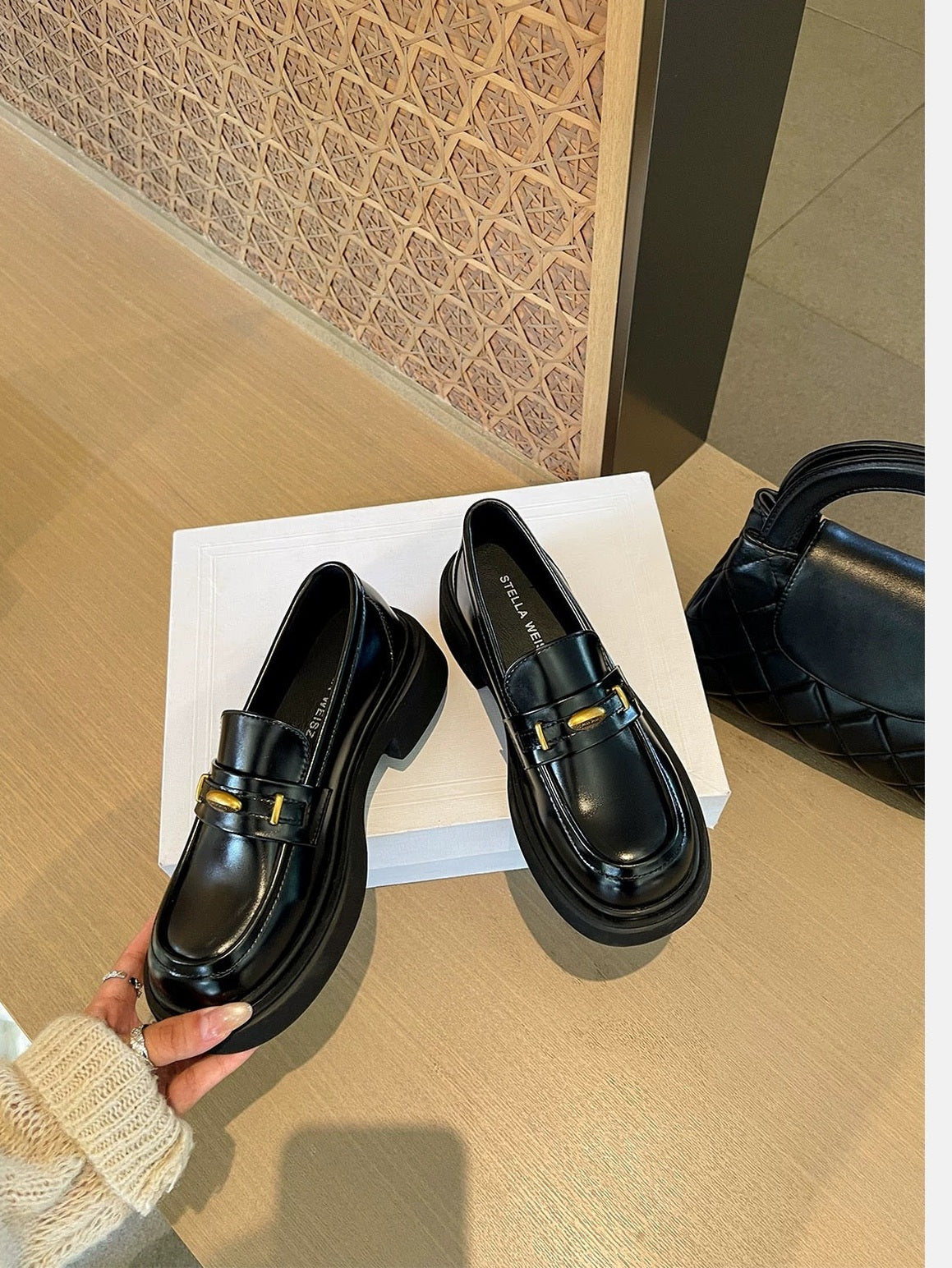 Women’s Vintage British Platform Oxfords S0004