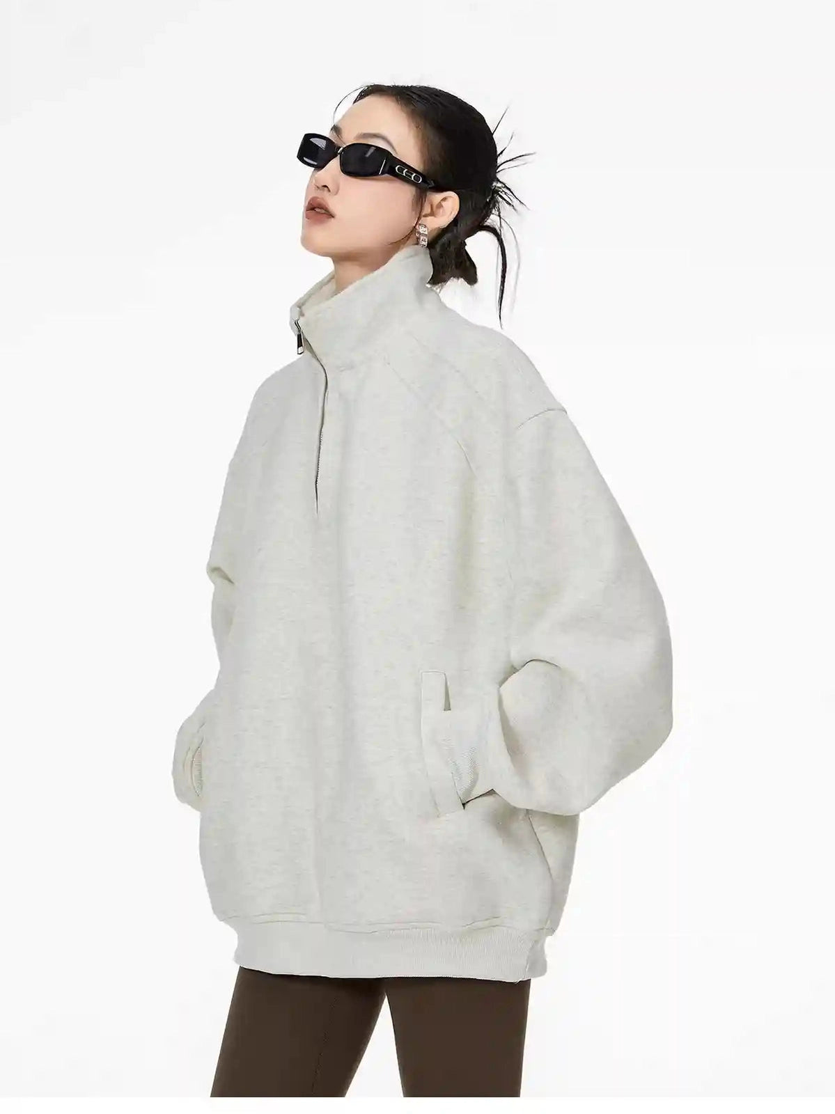 Half-Zip Stand Collar Sweatshirt with Relaxed Fit  f0368