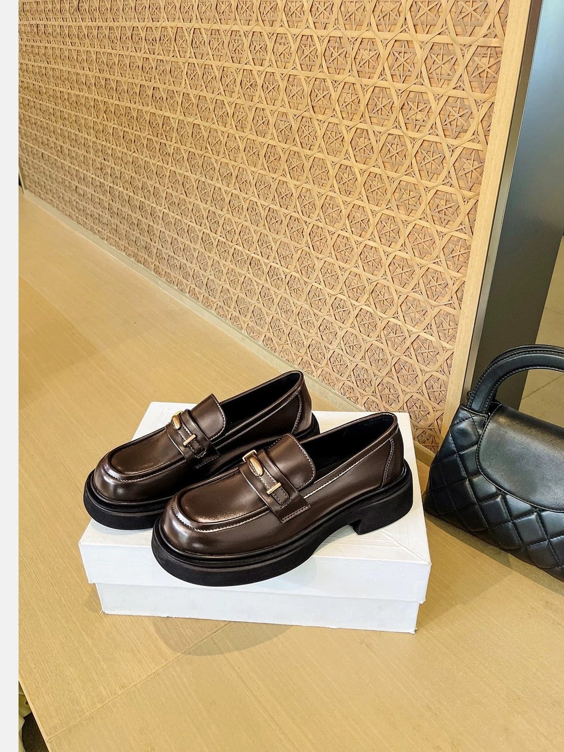 Women’s Vintage British Platform Oxfords S0004