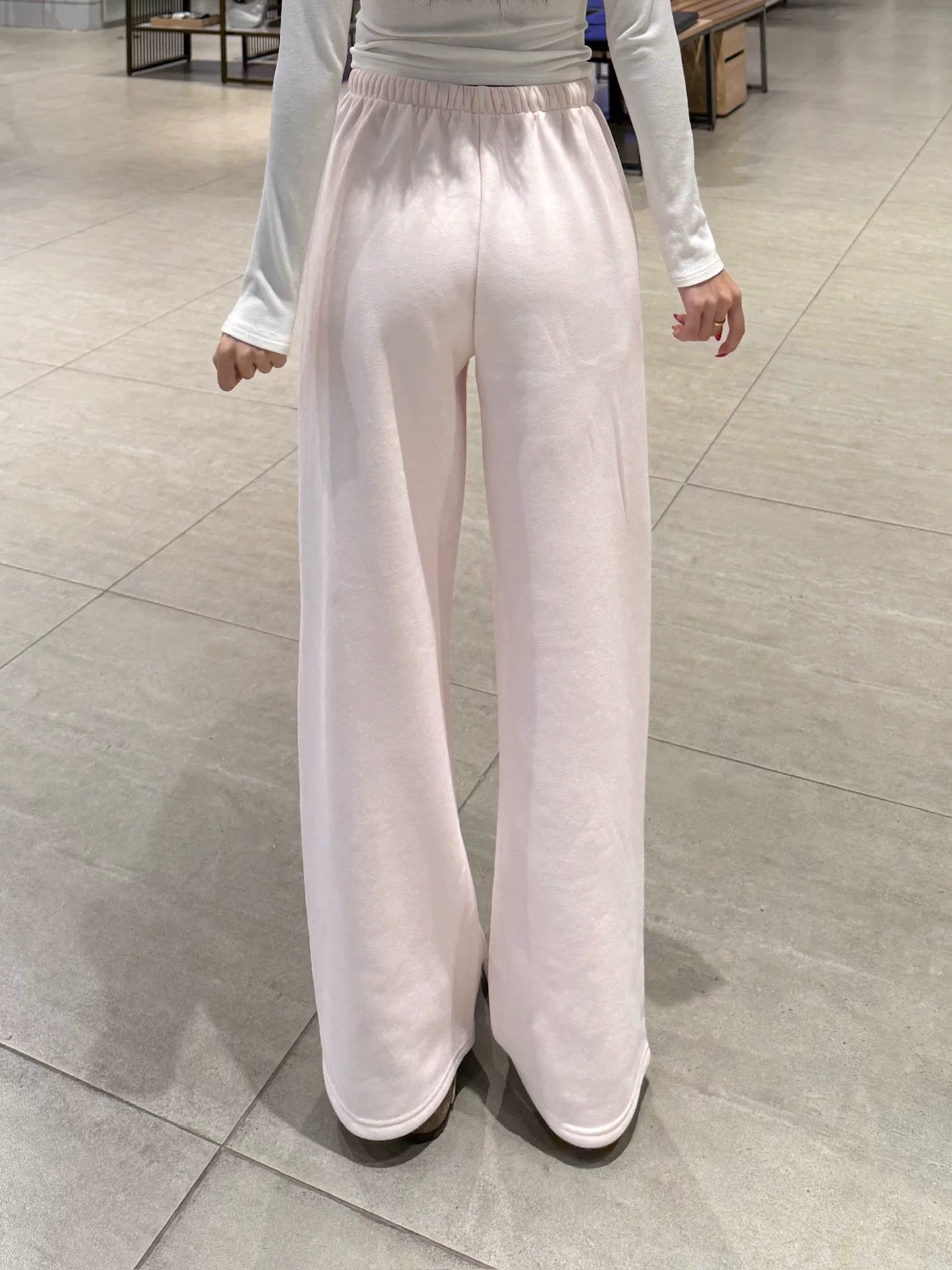 Women’s Relaxed Drawstring Wide-Leg Pants C0024