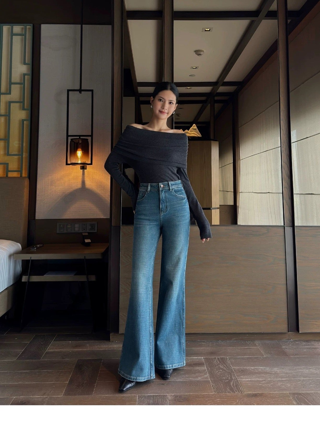 Mini Flare Denim Pants C0049