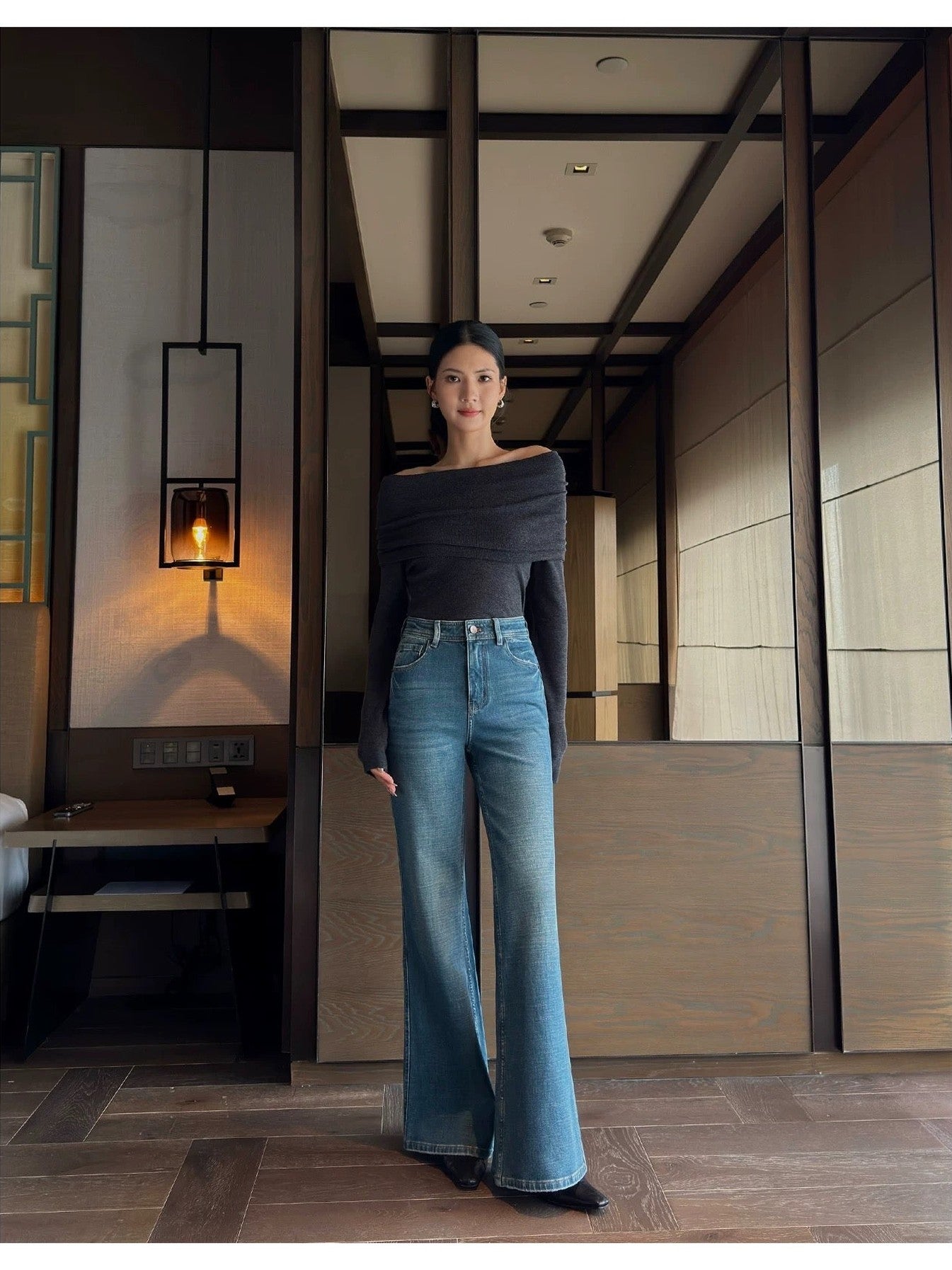 Mini Flare Denim Pants C0049