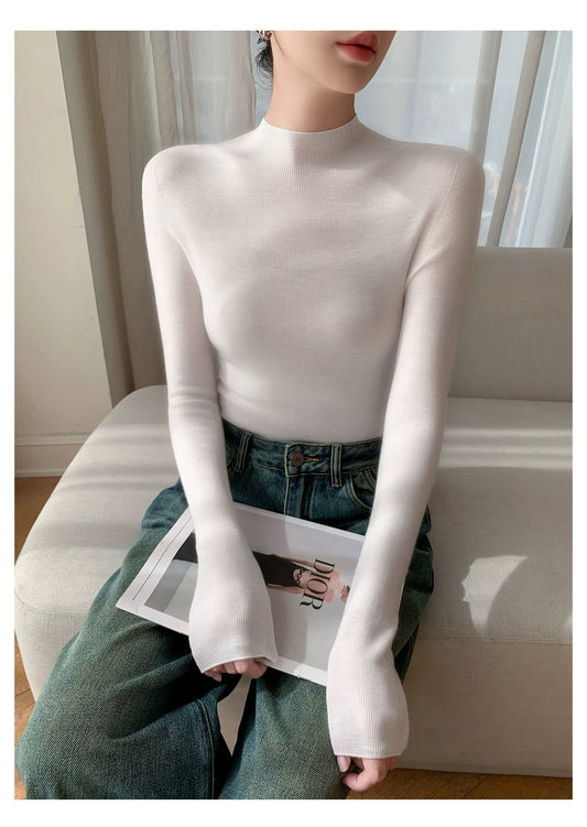 Women’s Mock Neck Slim Fit Undershirt C0002