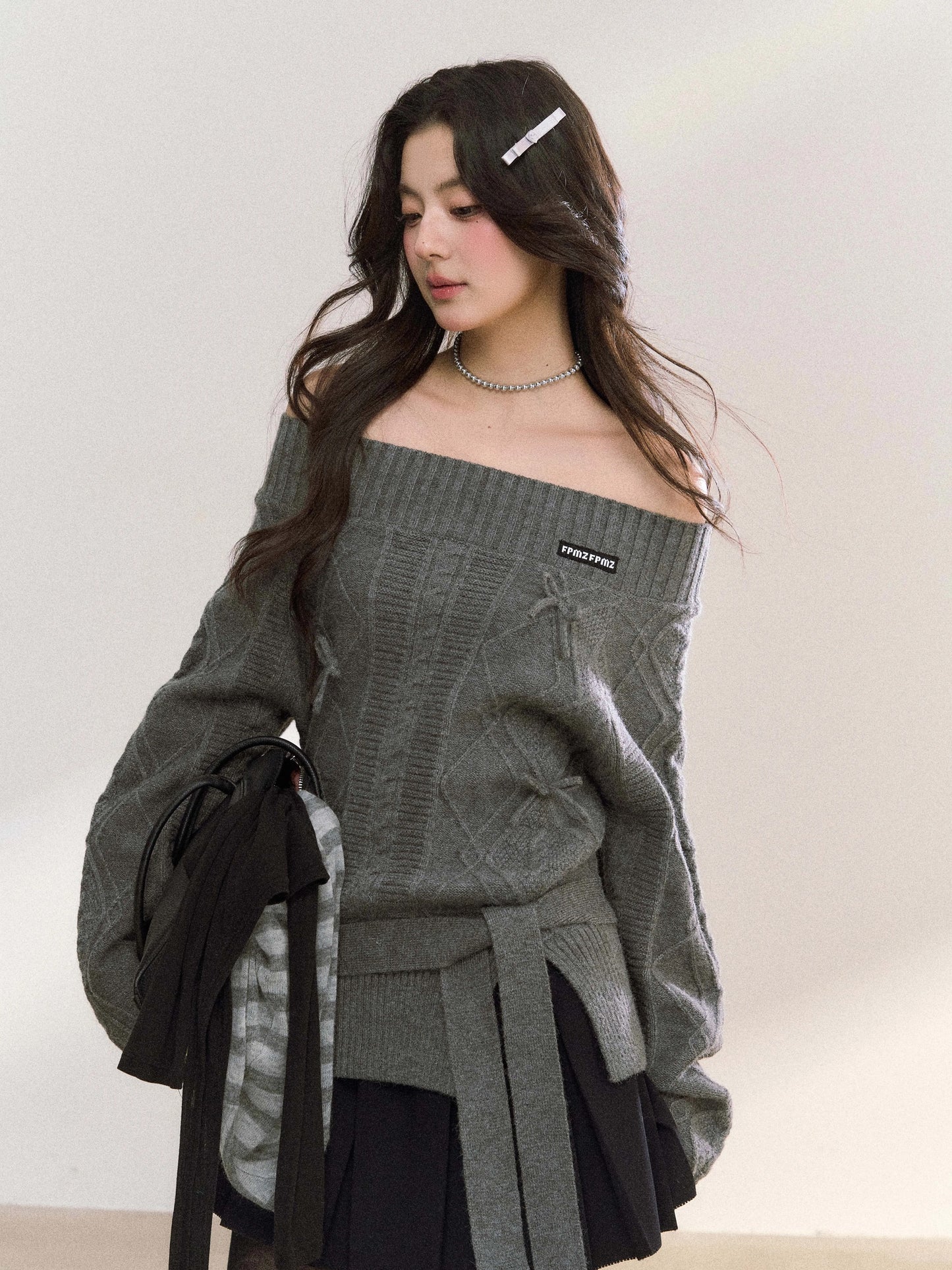 Women’s Off-Shoulder Bow-Knot Sweater with Side Slit C0001