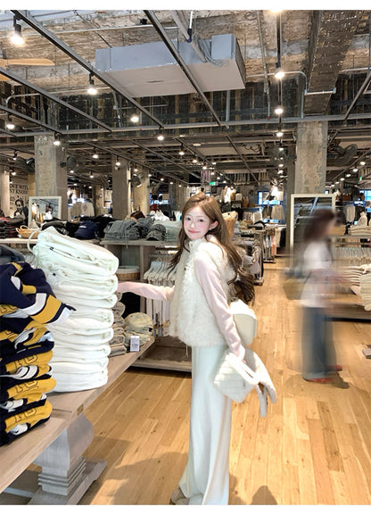 Women’s Hooded Sleeveless Vest Outerwear C0010