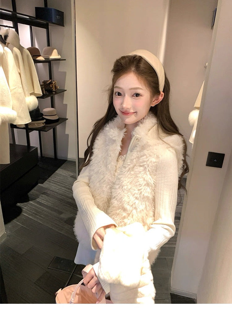 Women’s Hooded Sleeveless Vest Outerwear C0010