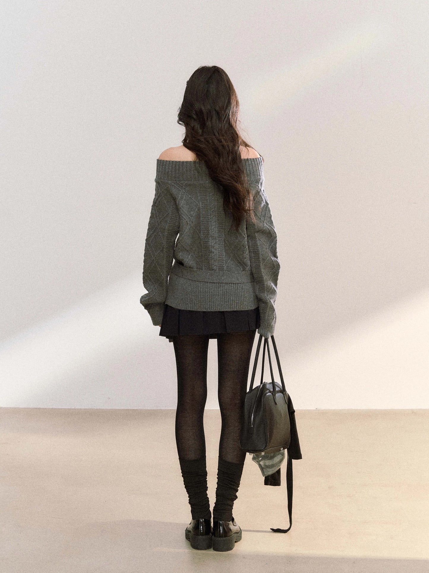 Women’s Off-Shoulder Bow-Knot Sweater with Side Slit C0001