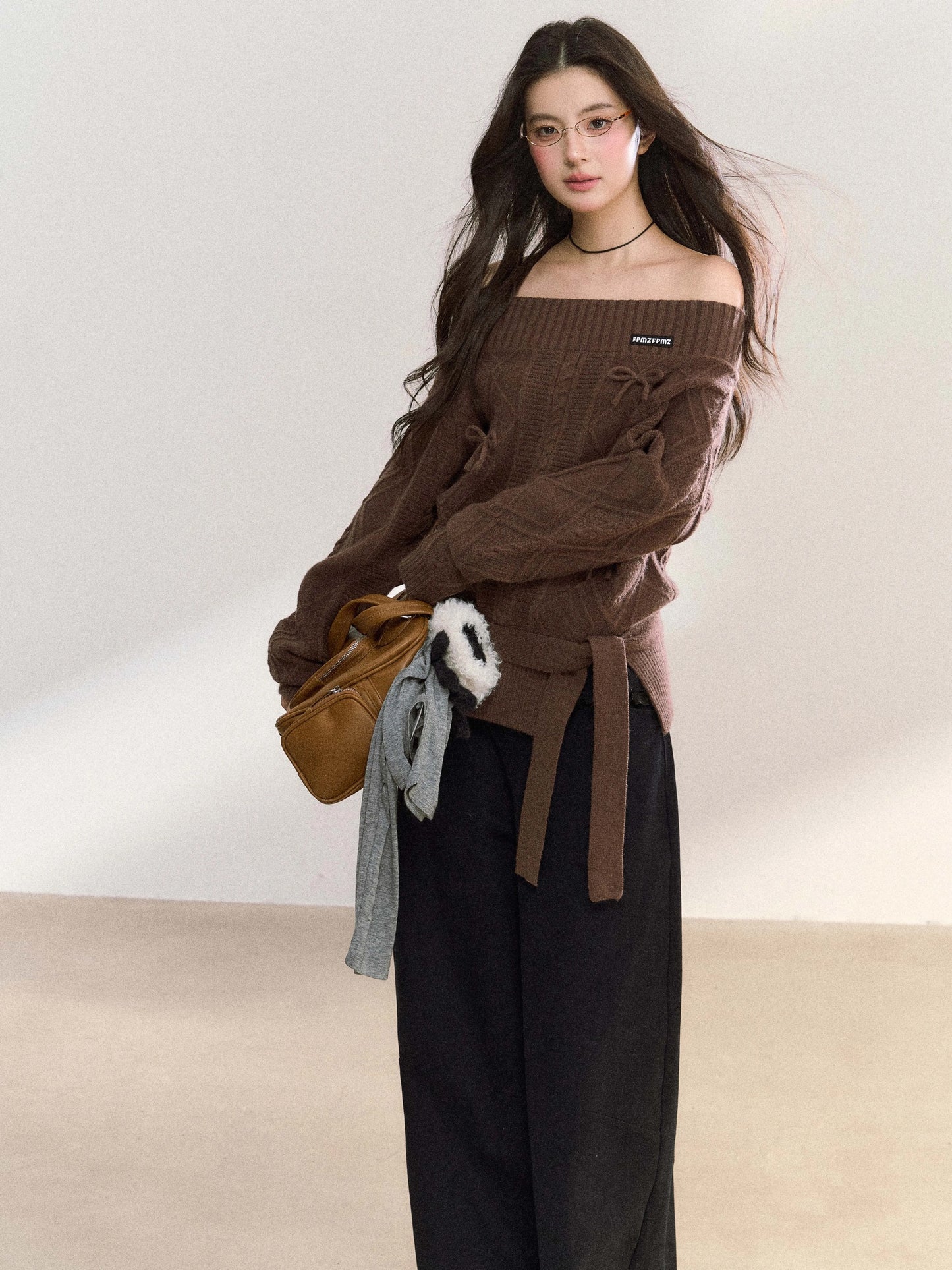 Women’s Off-Shoulder Bow-Knot Sweater with Side Slit C0001