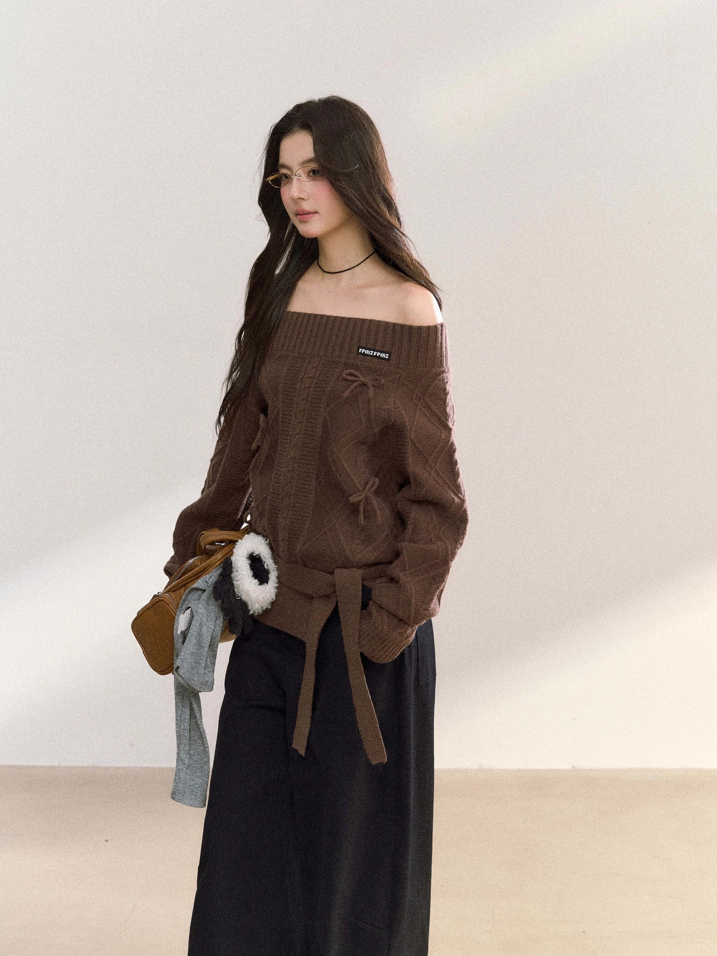 Women’s Off-Shoulder Bow-Knot Sweater with Side Slit C0001