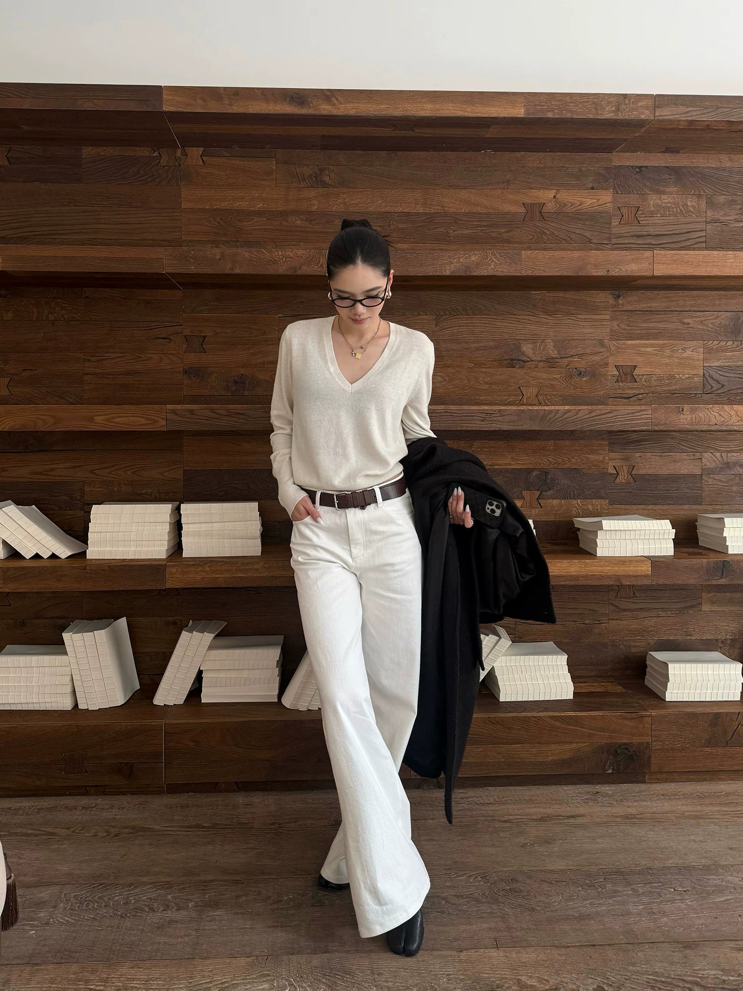 White straight jeans fe0265