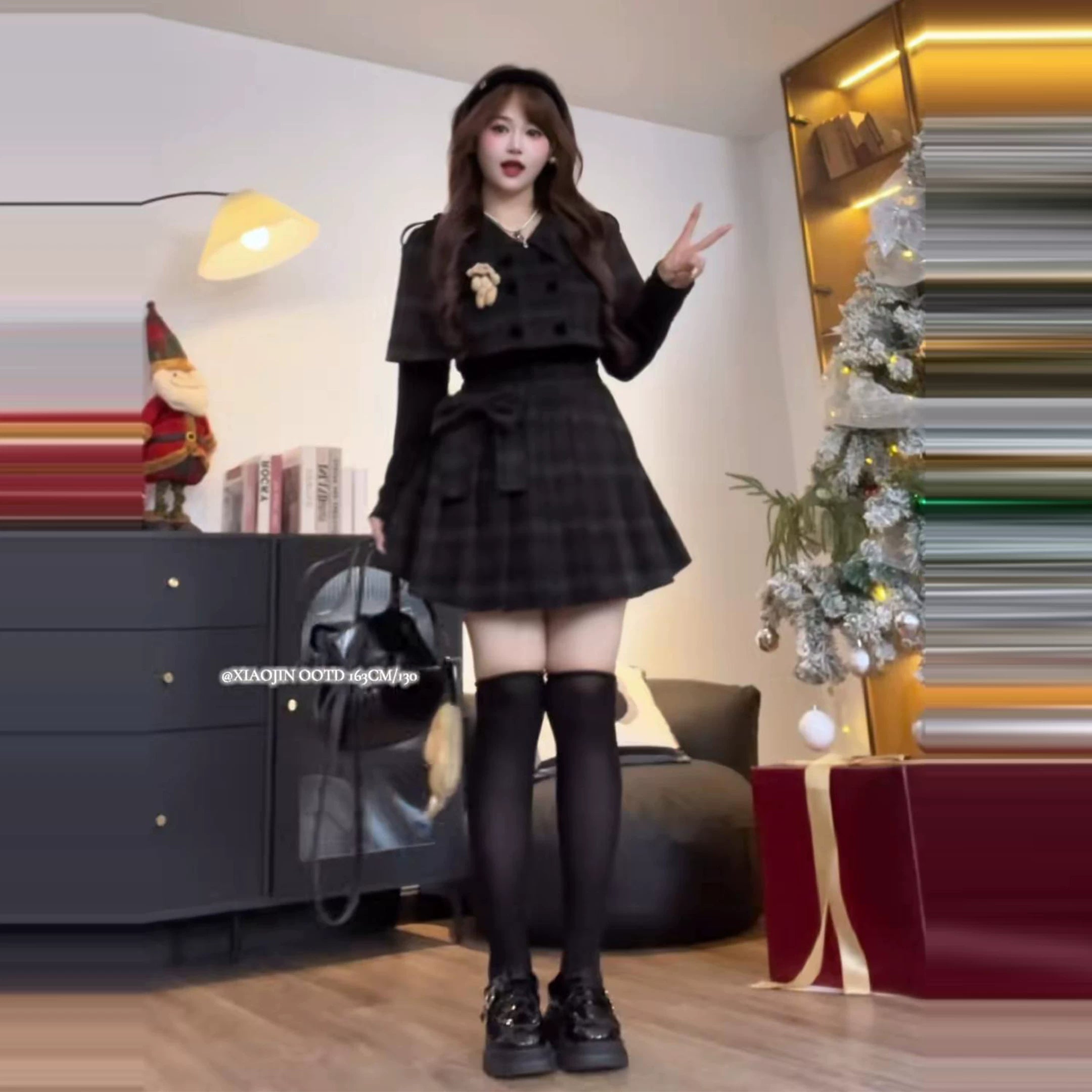 Large size retro plaid cape + pleated skirt two-piece set f0415