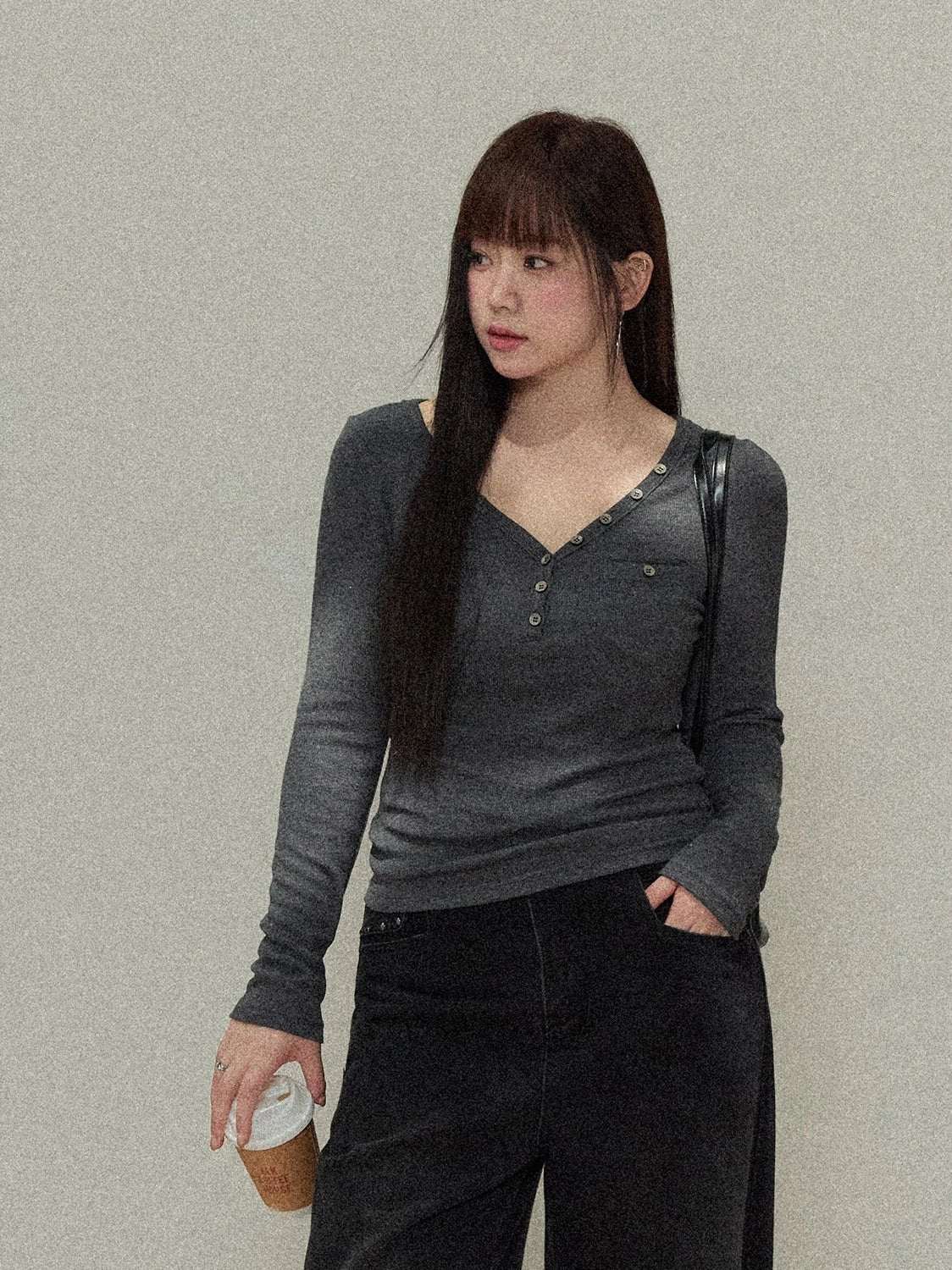 Korean Lazy Style Slim Knitted V-Neck T-Shirt C0229