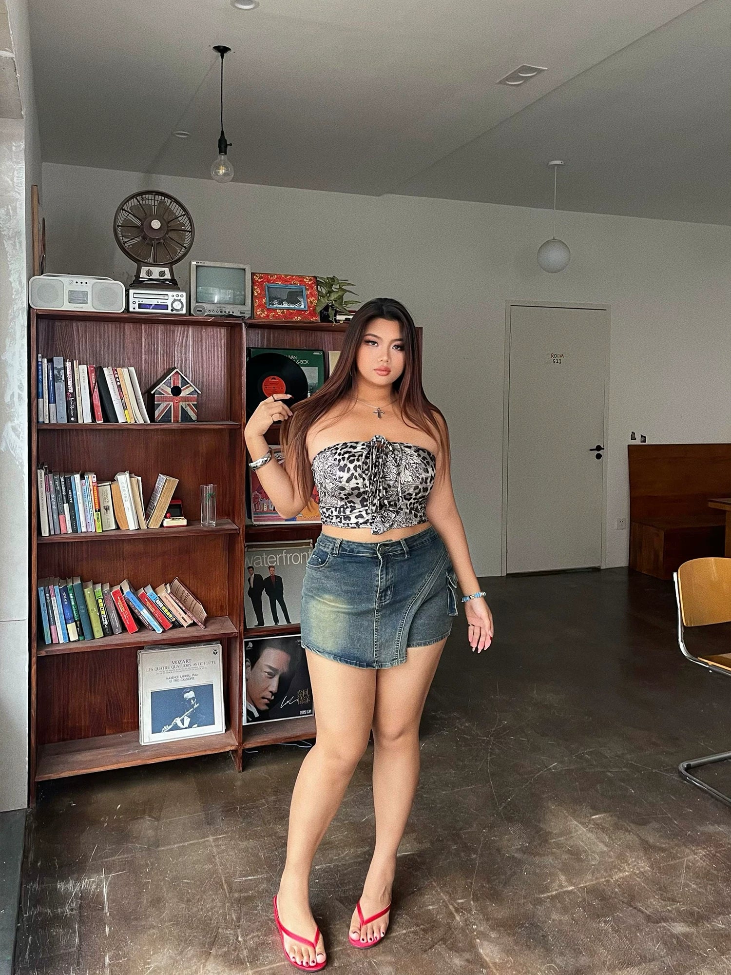 High waist slim hip jeans FE0500