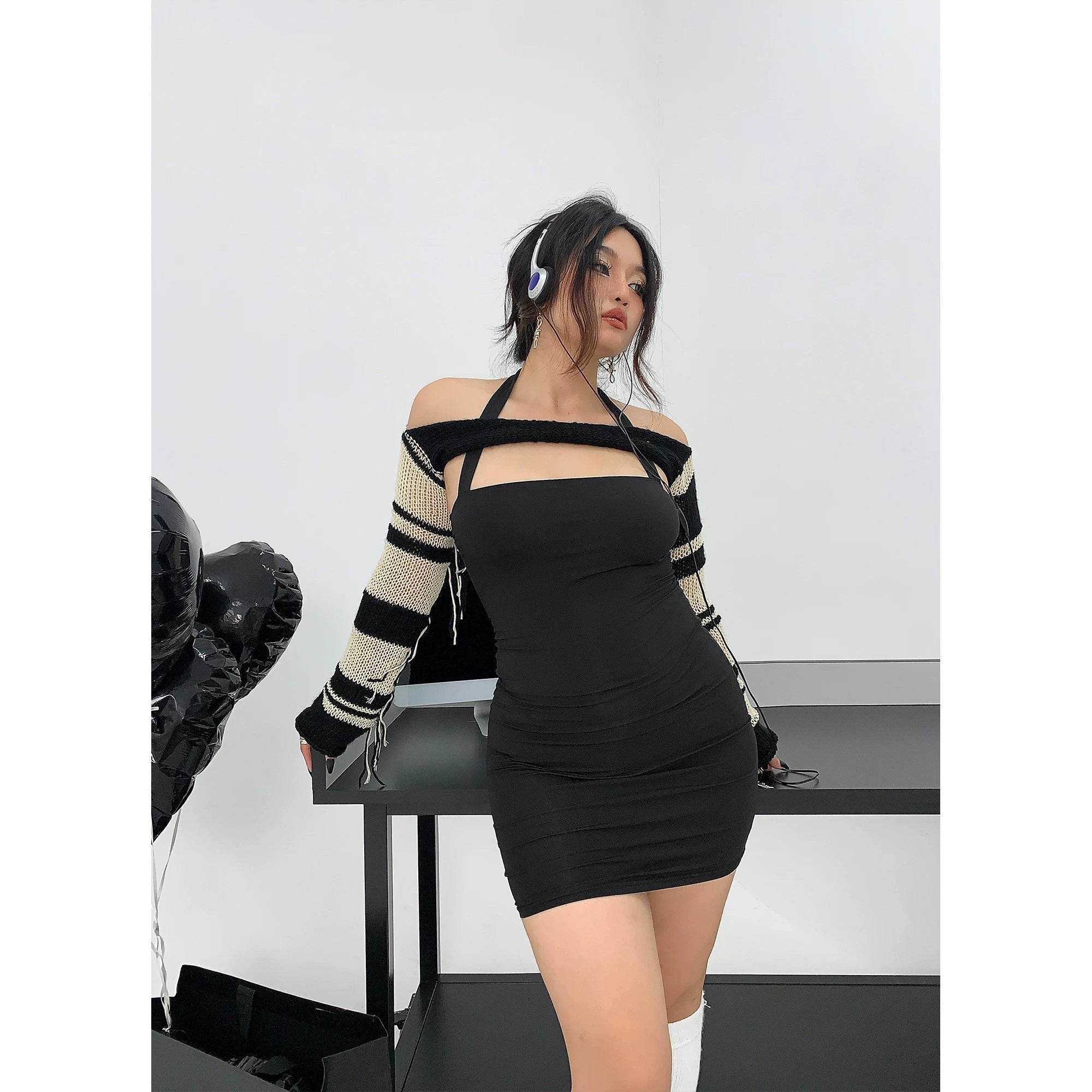 Spice Girl Hollow Knitted Long Sleeve Small Vest FE0451