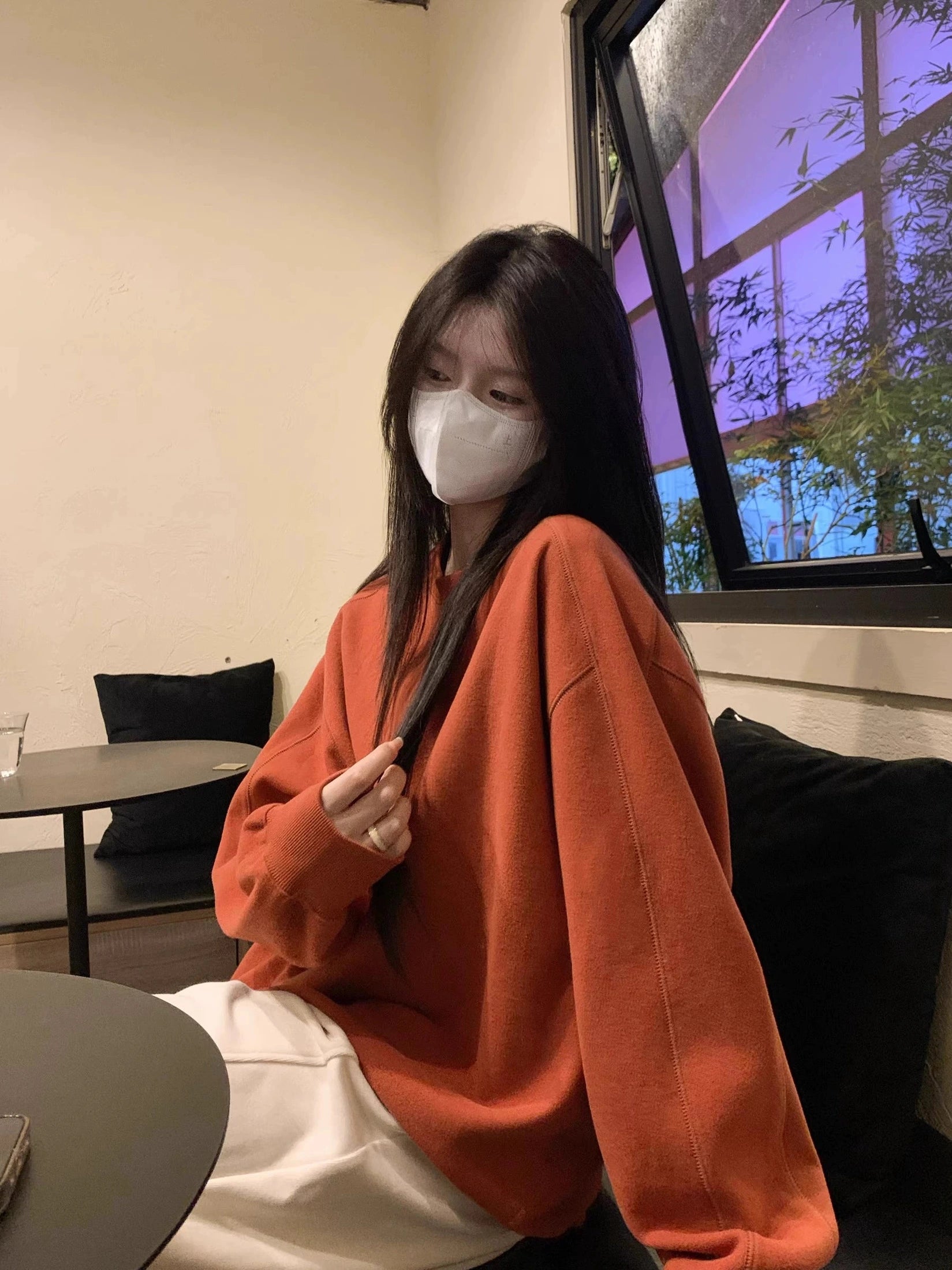 Orange fleece sweater C0092