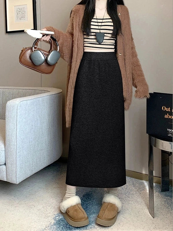 Fleece knitted skirt C0062