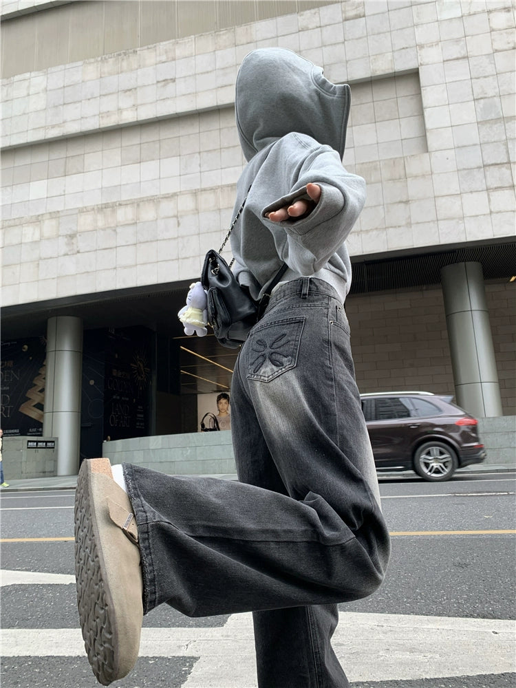 Embroidered Pocket Vintage Washed Jeans B0234