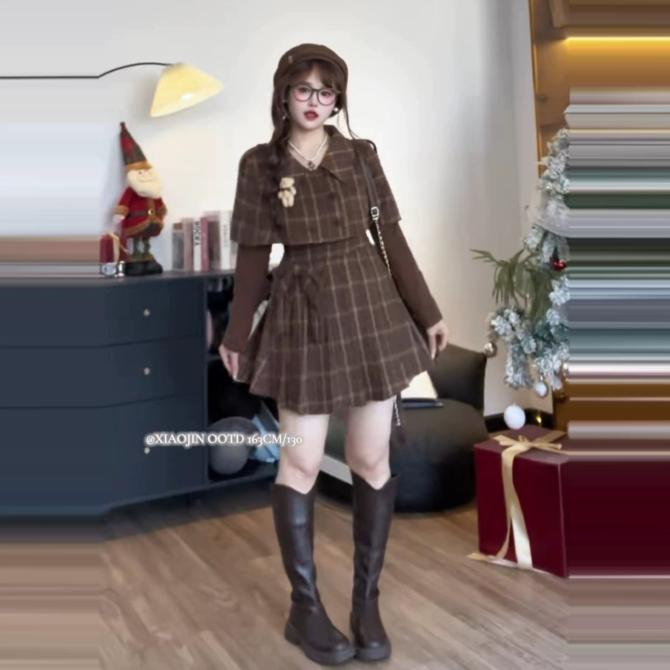 Large size retro plaid cape + pleated skirt two-piece set f0415