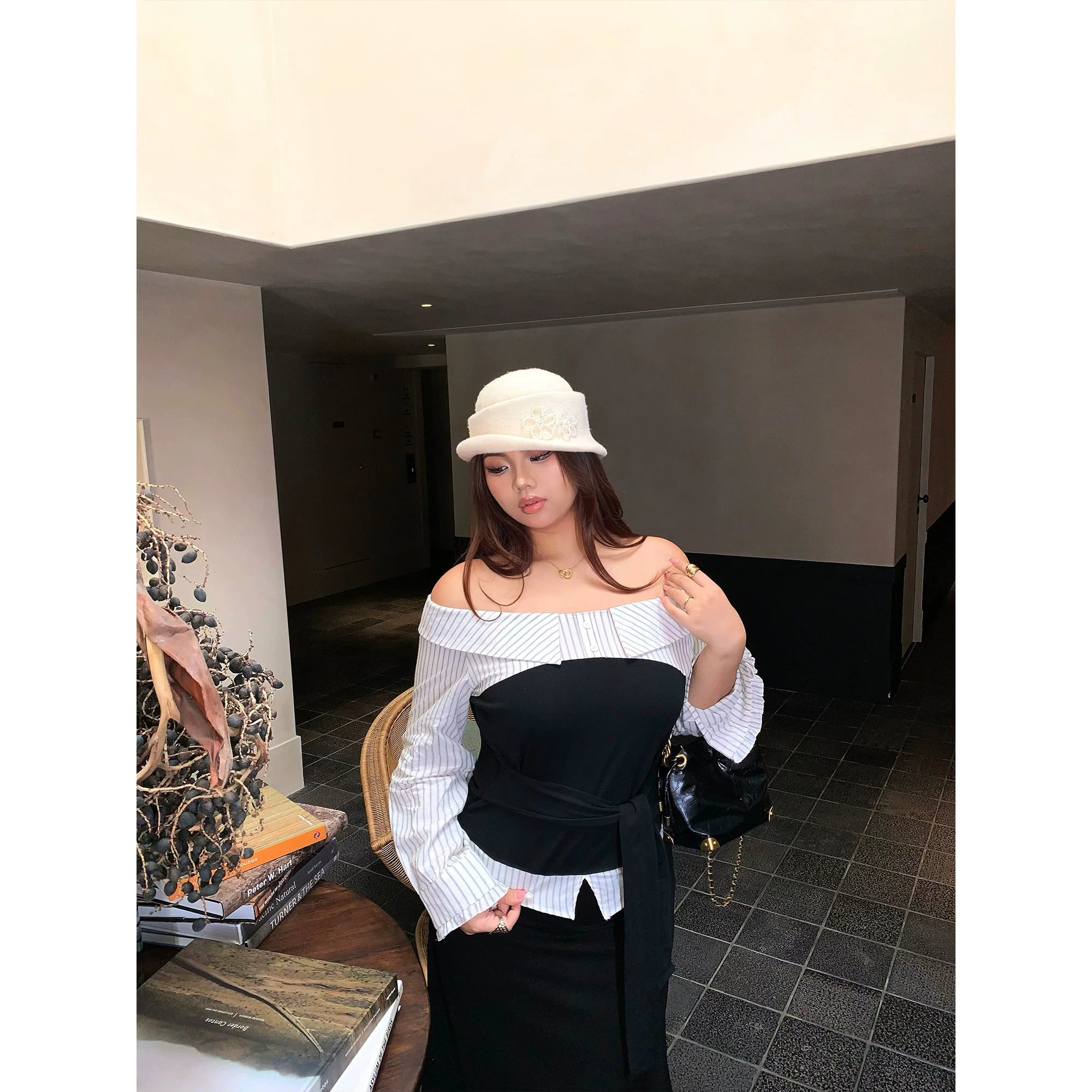 Sexy Shoulder Shirt FE0470