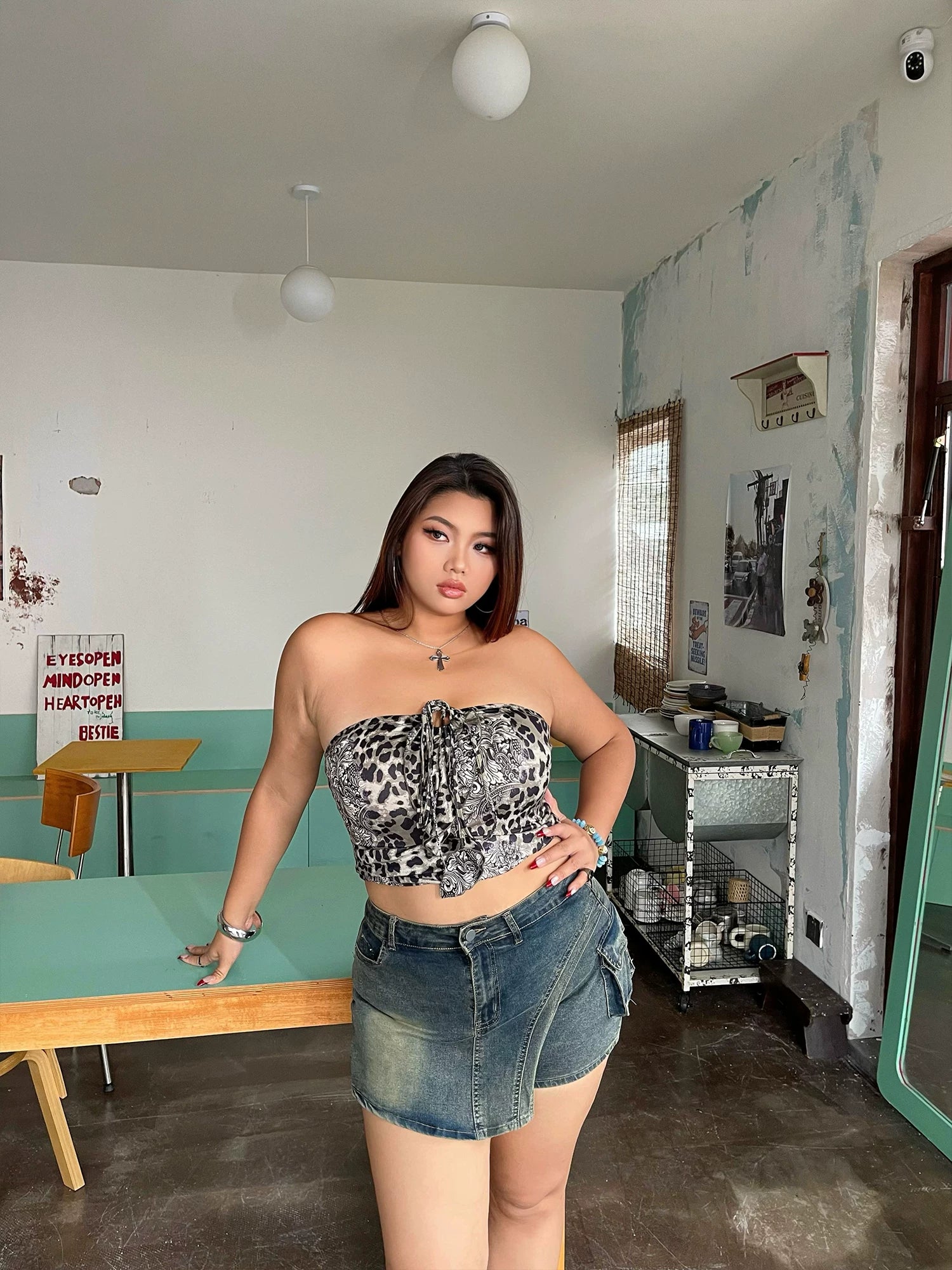 High waist slim hip jeans FE0500