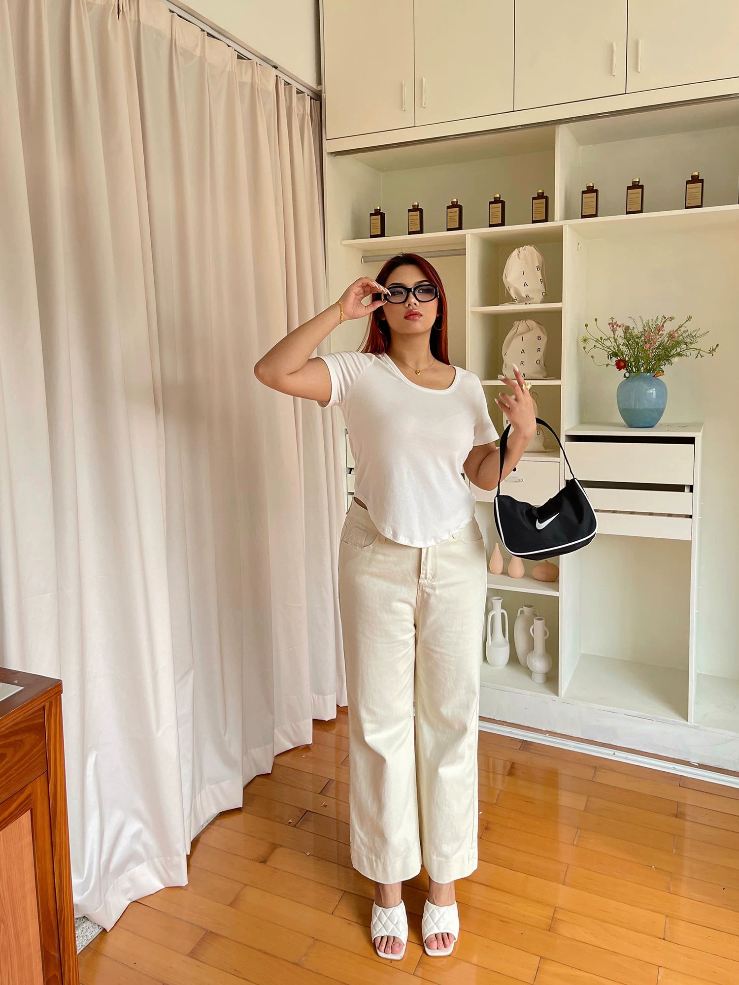 White nine-point jeans FE0495