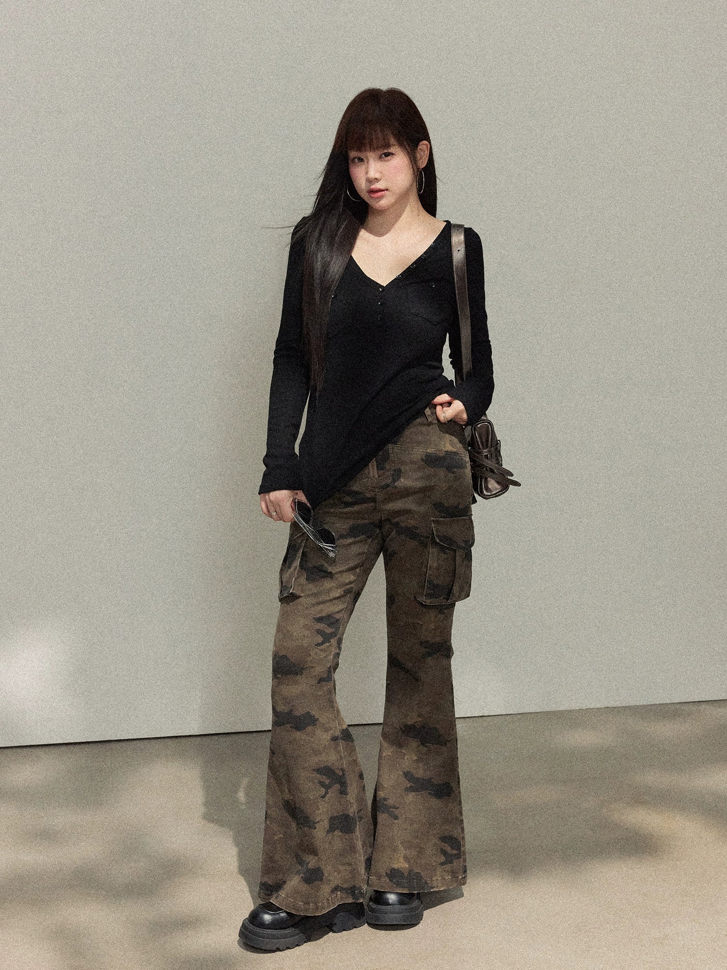 Korean Lazy Style Slim Knitted V-Neck T-Shirt C0229