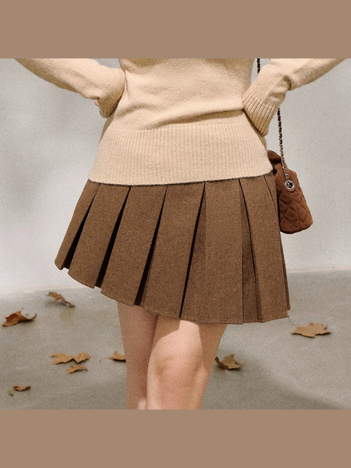 Brown pleated skirt C0124