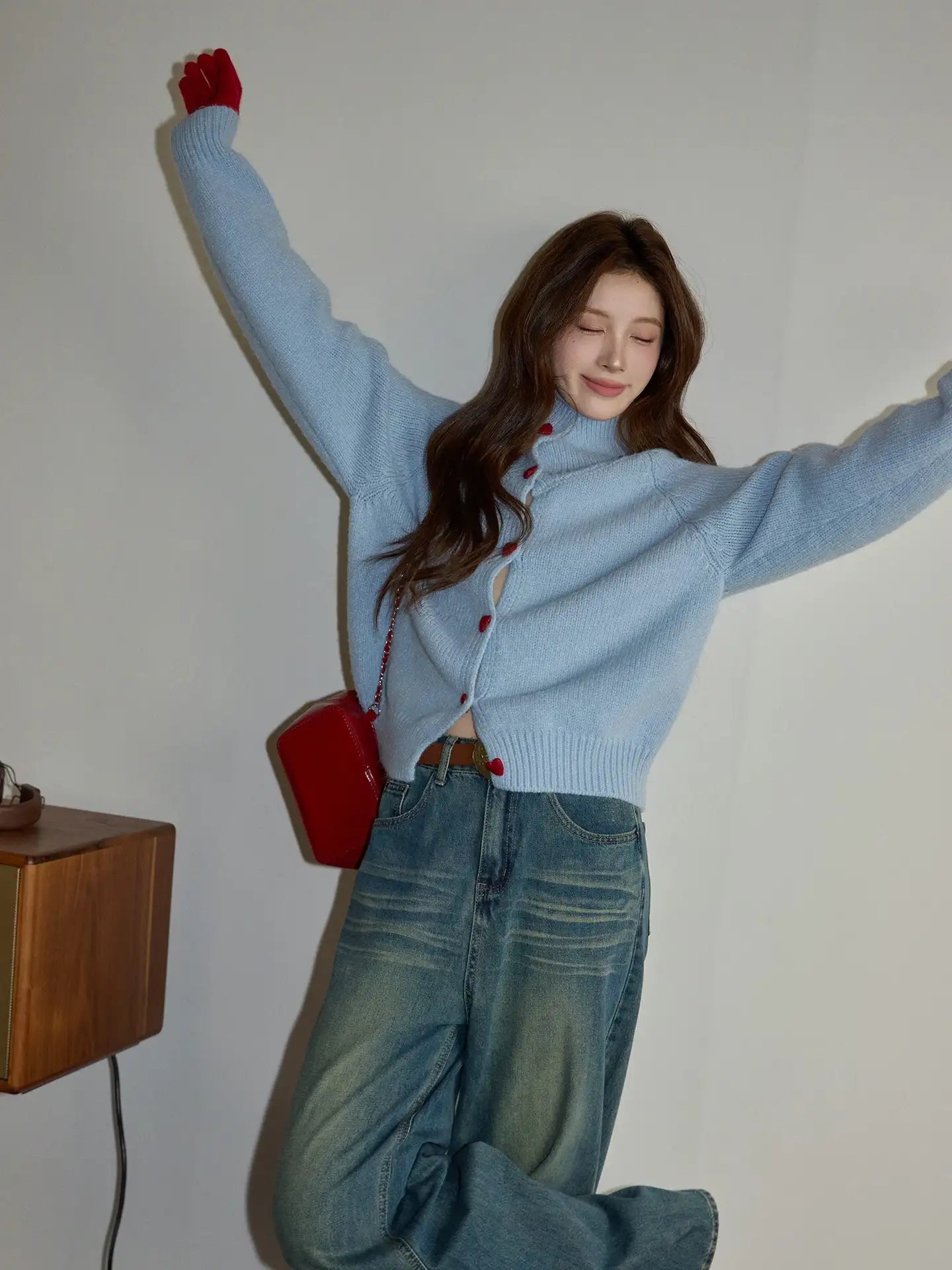 Heart-Button Knit Cardigan f0345