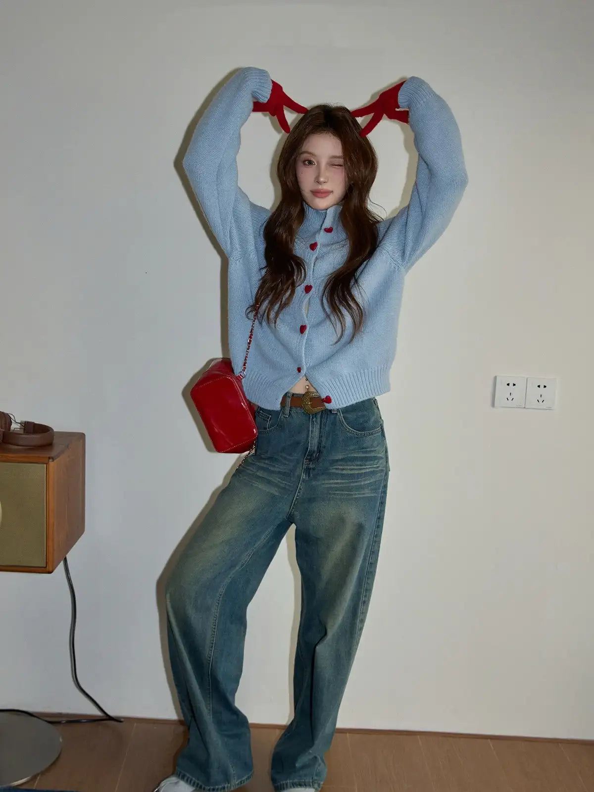 Heart-Button Knit Cardigan f0345