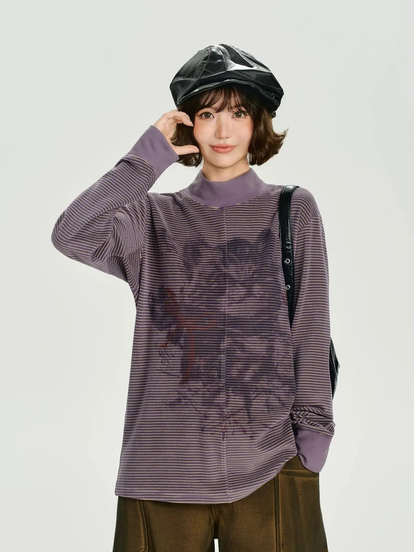 Vintage-Style Printed High-Neck Long Tee   f0394