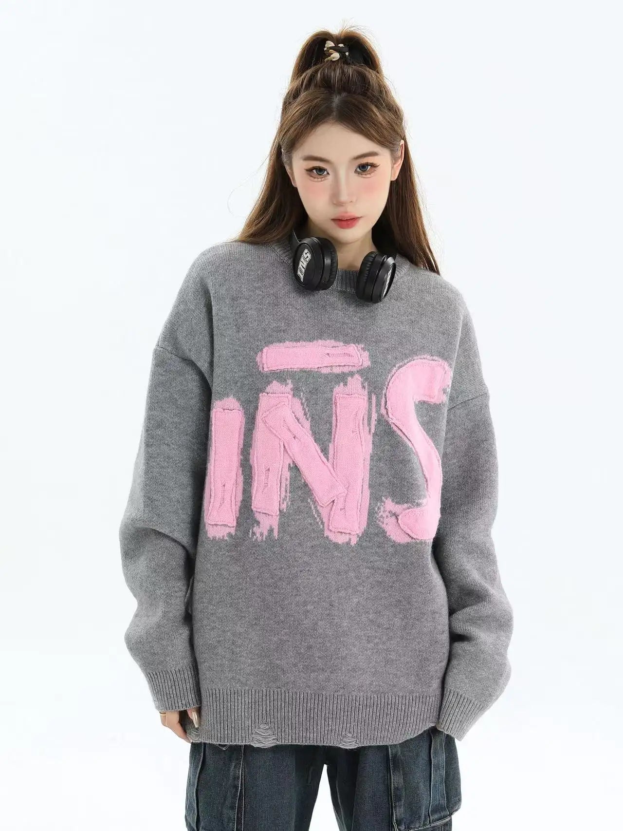 Embroidered Logo Crewneck Knit Sweater  f0358