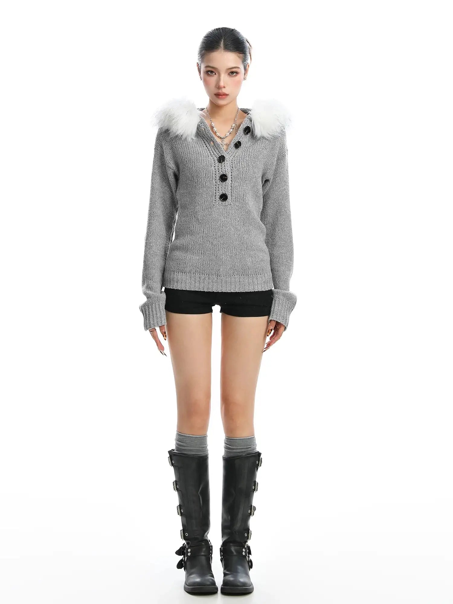 Fur-Trimmed Knit Hoodie with Waist Shape f0347